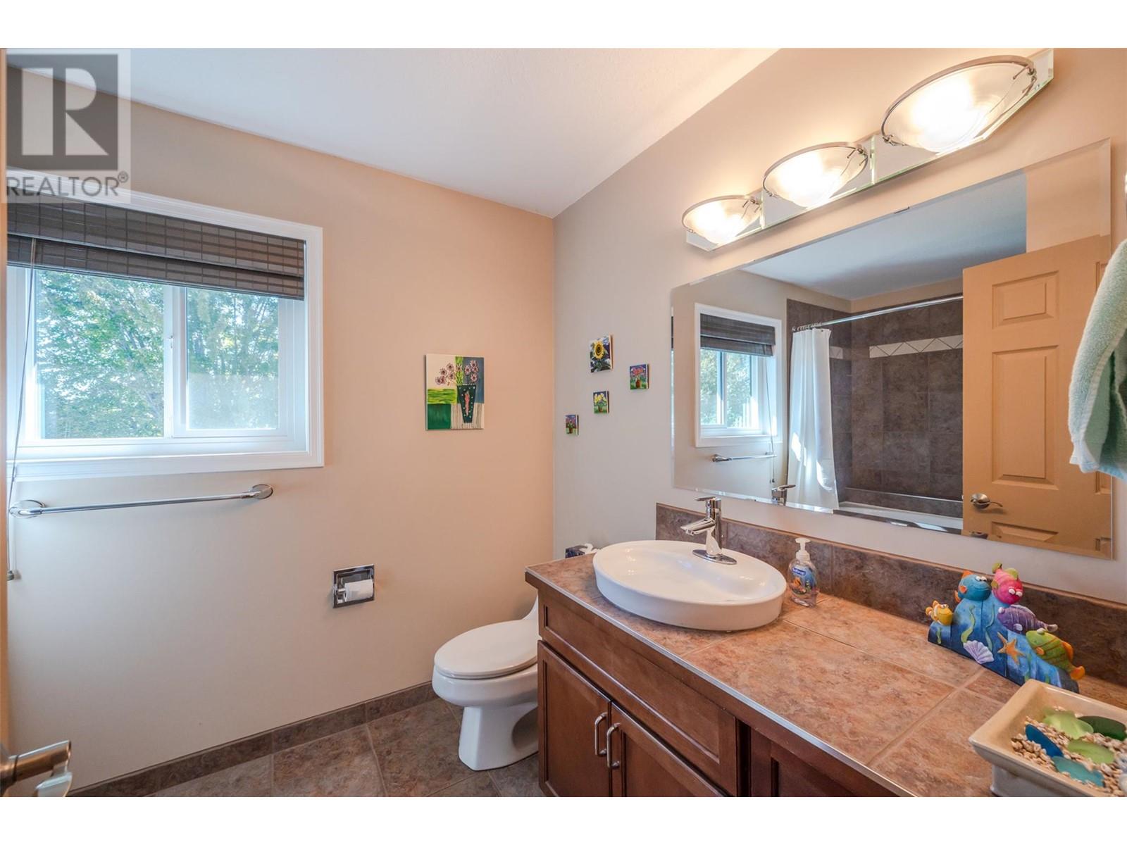10112 Beavis Place, Summerland, British Columbia  V0H 1Z2 - Photo 31 - 10340162