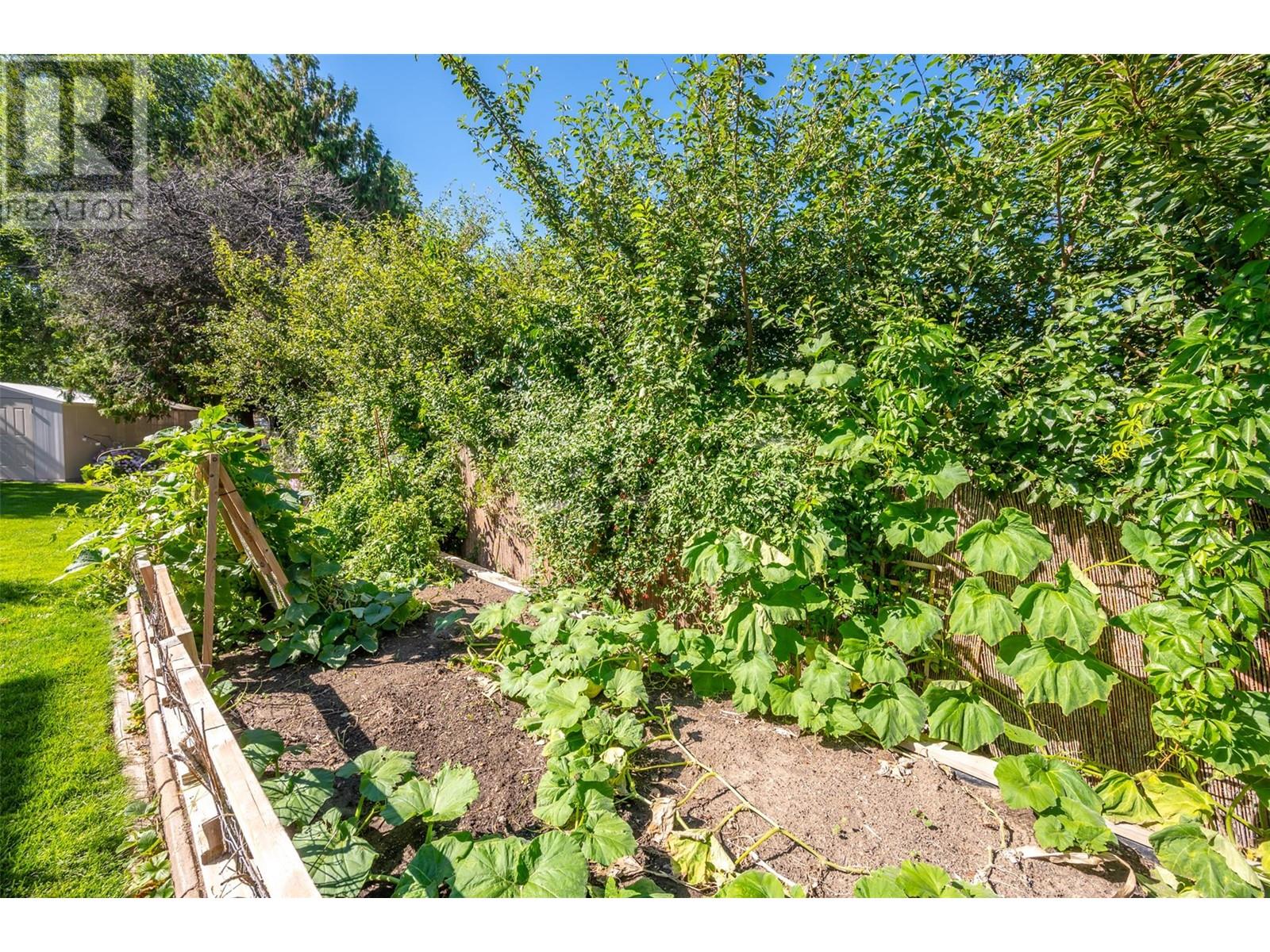 10112 Beavis Place, Summerland, British Columbia  V0H 1Z2 - Photo 42 - 10340162