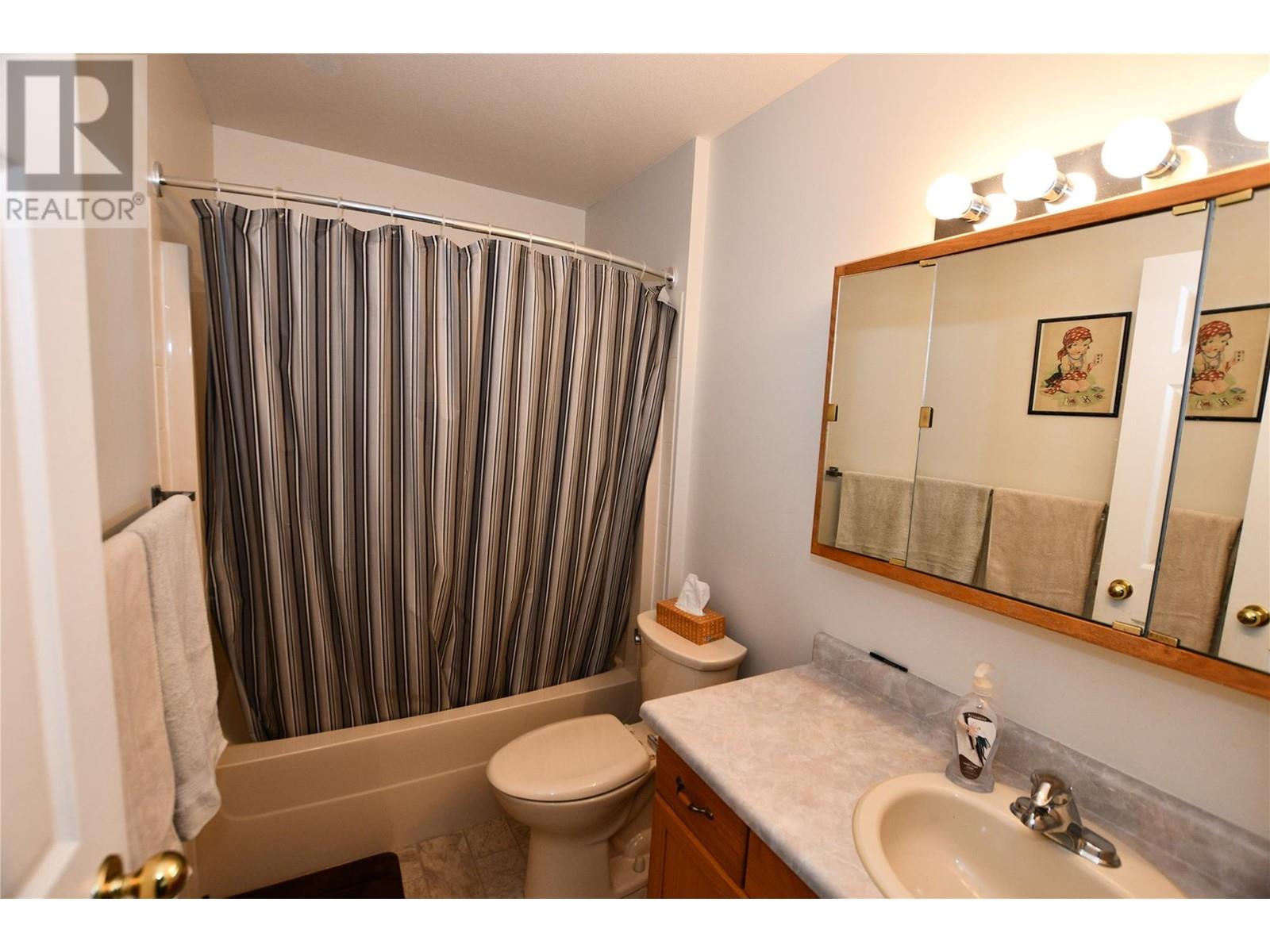 130 Abbott Street Unit# 212, Penticton, British Columbia  V2A 8P3 - Photo 34 - 10340036