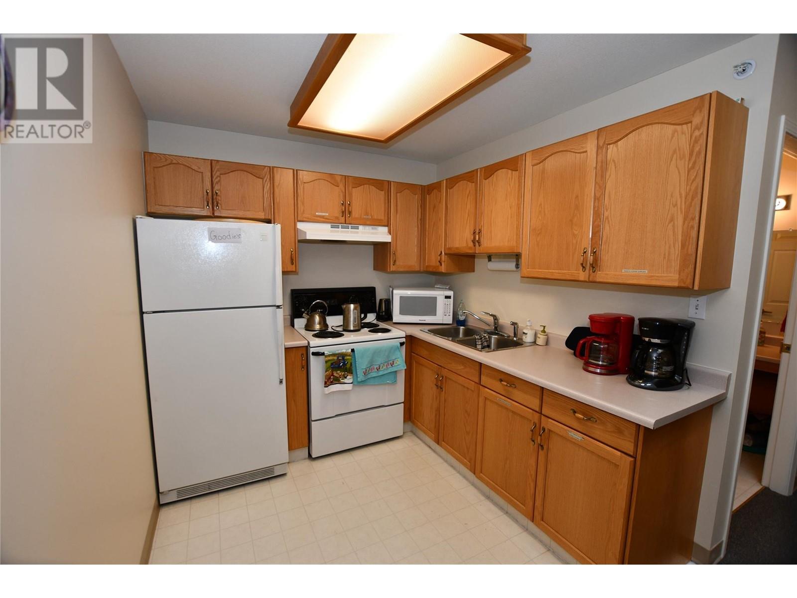 130 Abbott Street Unit# 212, Penticton, British Columbia  V2A 8P3 - Photo 45 - 10340036
