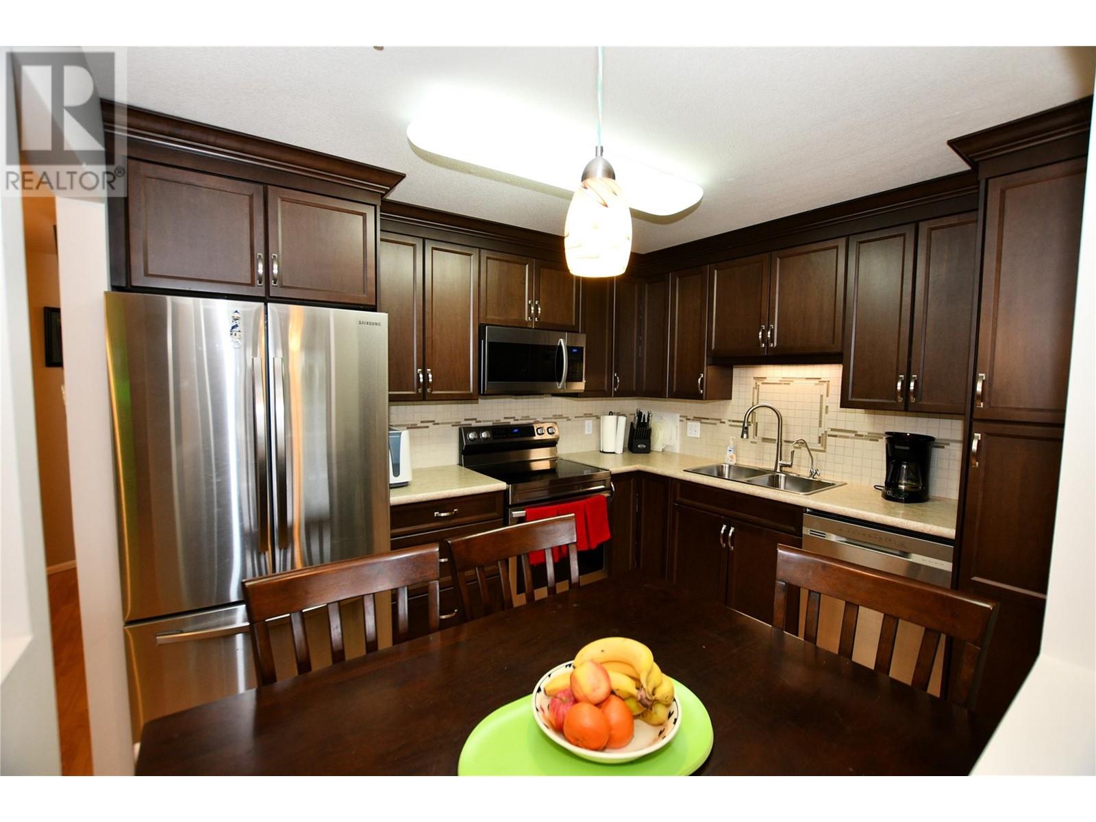 130 Abbott Street Unit# 212, Penticton, British Columbia  V2A 8P3 - Photo 5 - 10340036