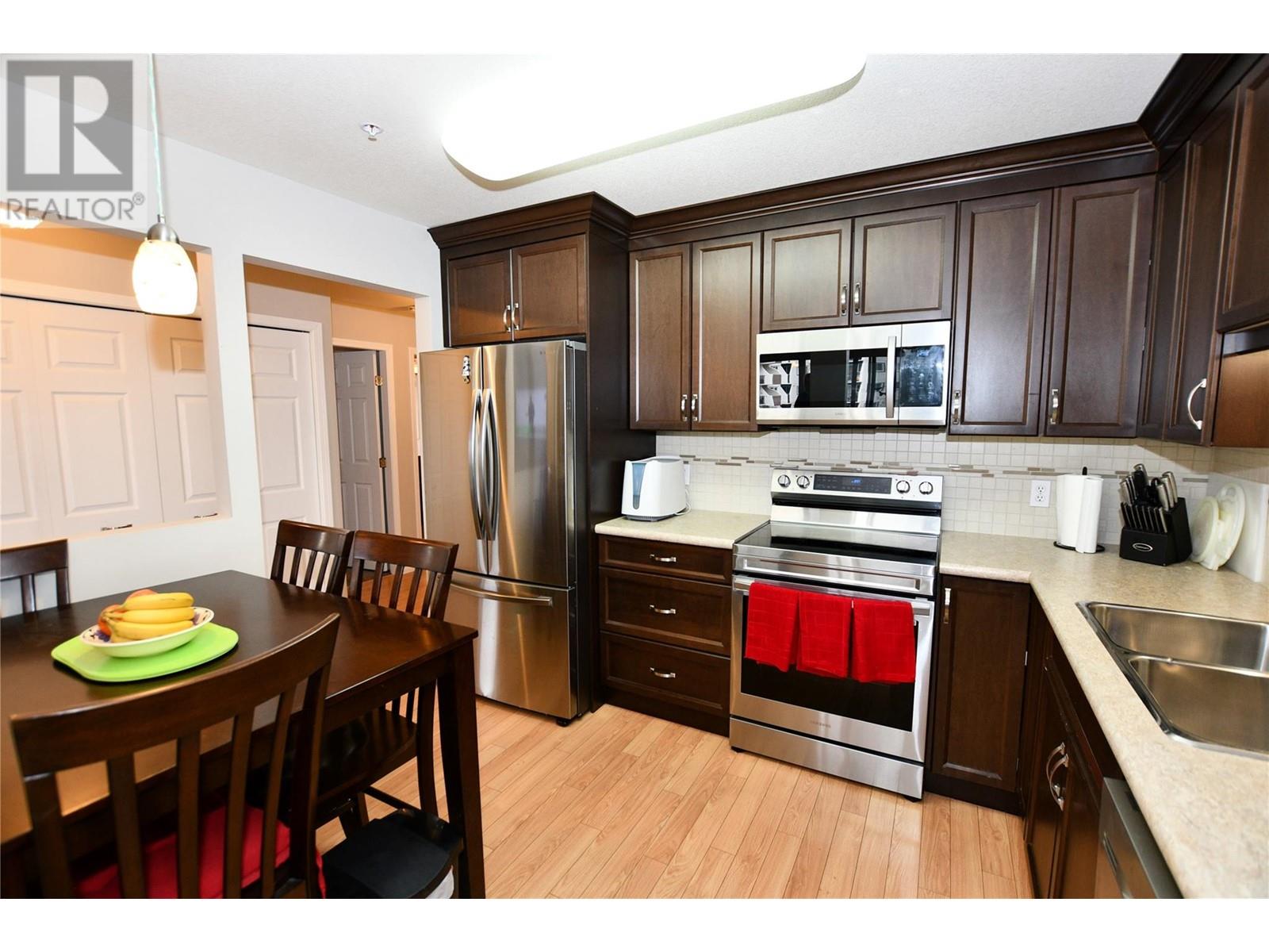 130 Abbott Street Unit# 212, Penticton, British Columbia  V2A 8P3 - Photo 6 - 10340036