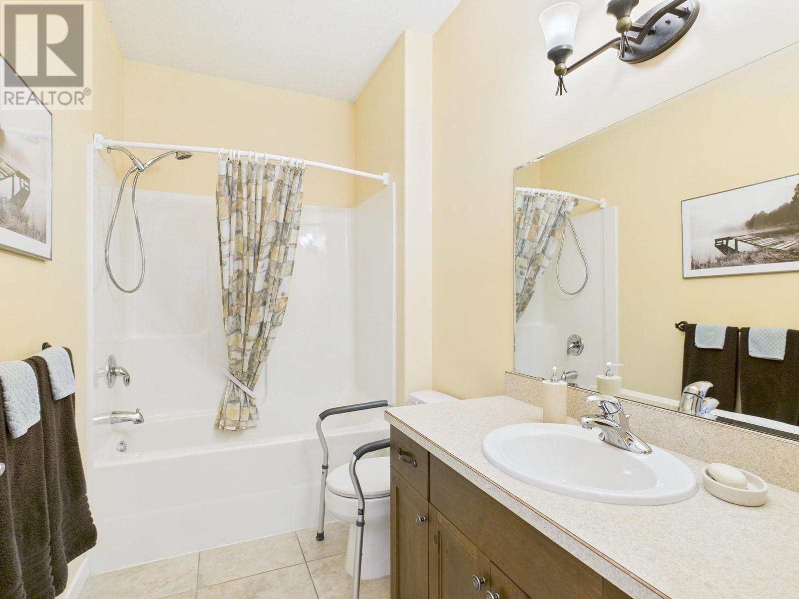 12 Wildflower Court, Osoyoos, British Columbia  V0H 1V1 - Photo 17 - 10340063
