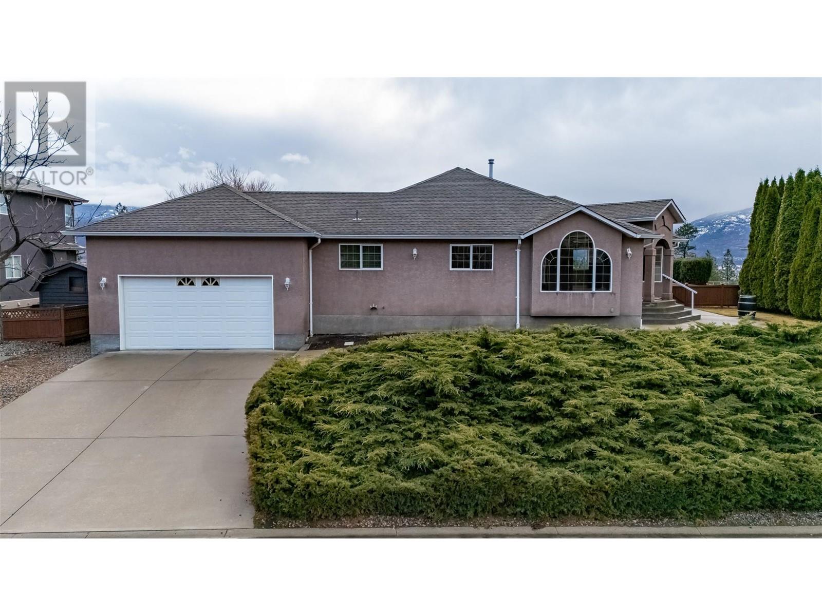 1893 Sandstone Drive, Penticton, British Columbia  V2A 8Y6 - Photo 10 - 10339755