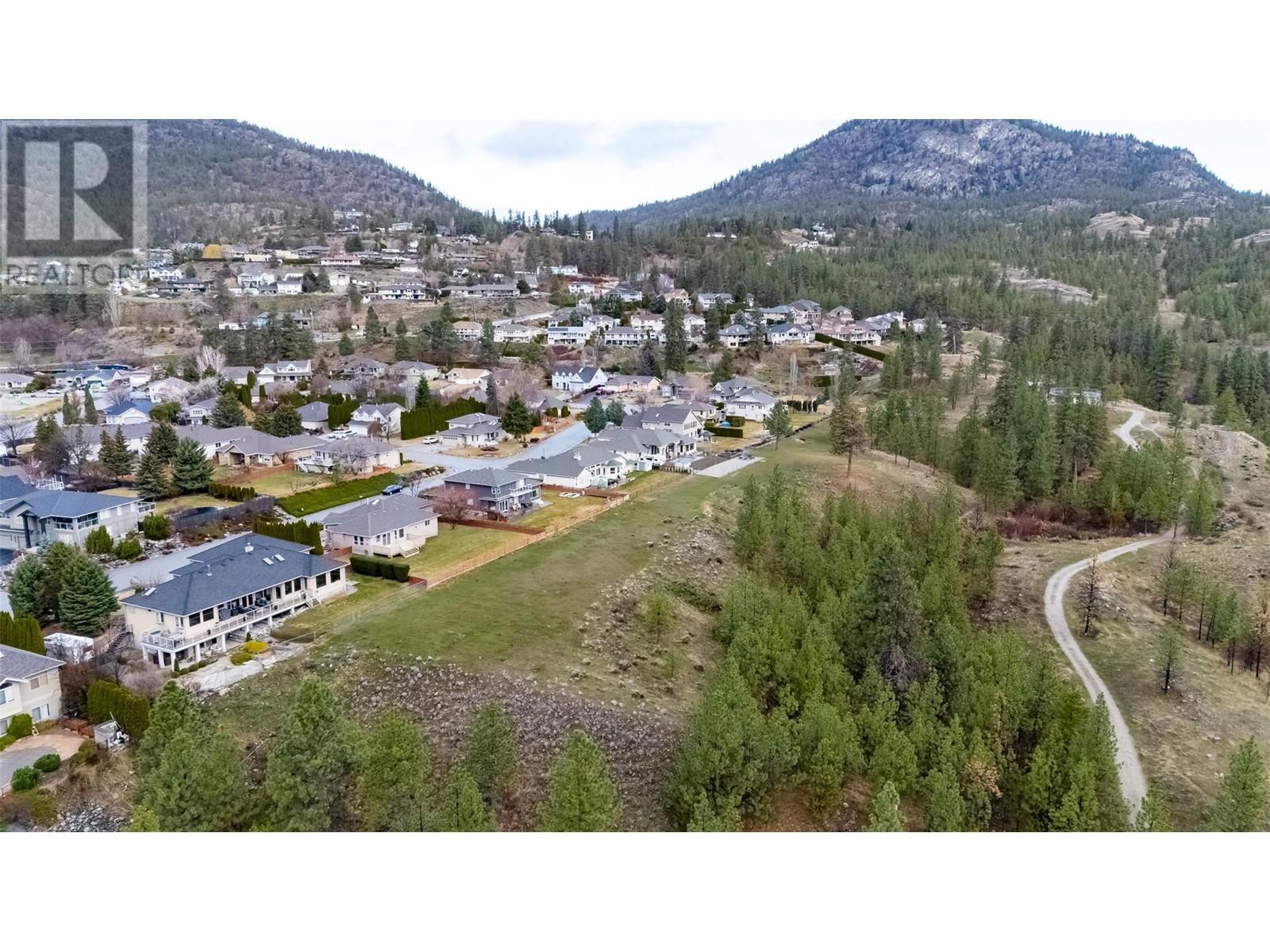 1893 Sandstone Drive, Penticton, British Columbia  V2A 8Y6 - Photo 19 - 10339755