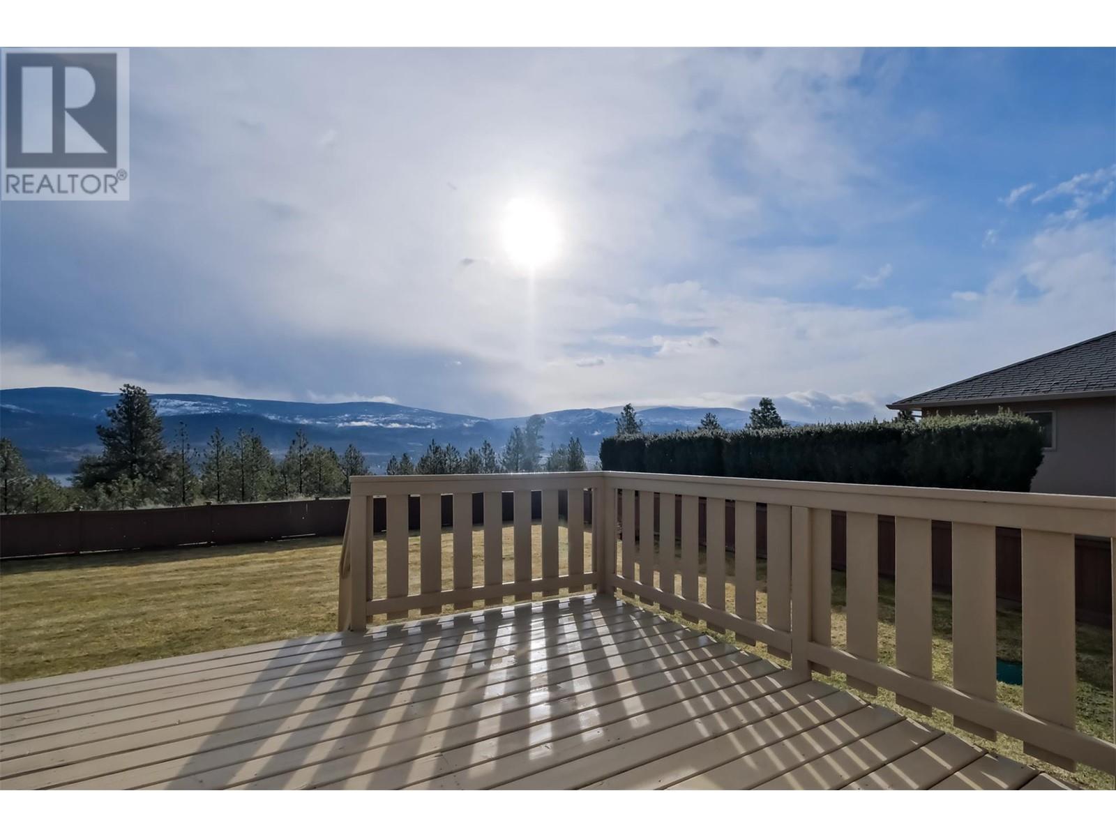 1893 Sandstone Drive, Penticton, British Columbia  V2A 8Y6 - Photo 27 - 10339755