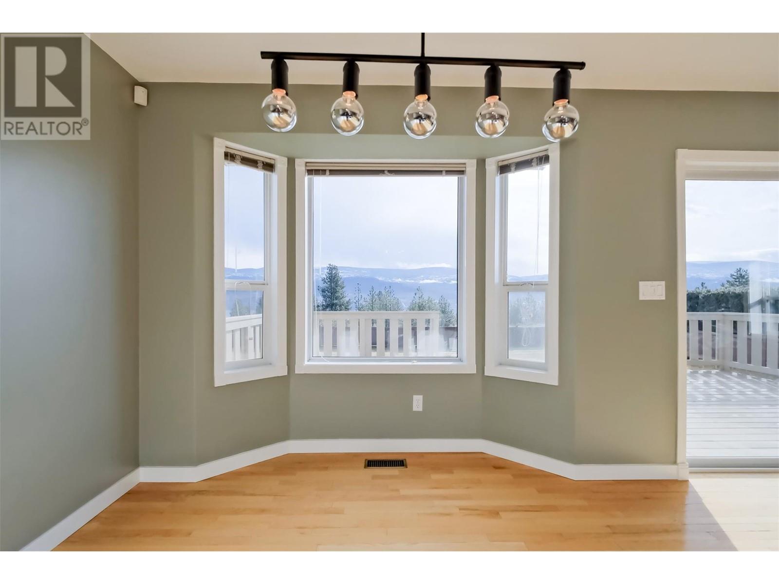 1893 Sandstone Drive, Penticton, British Columbia  V2A 8Y6 - Photo 31 - 10339755