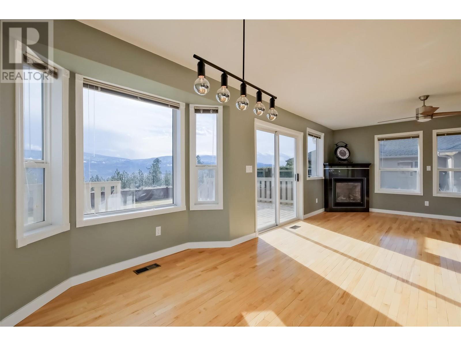 1893 Sandstone Drive, Penticton, British Columbia  V2A 8Y6 - Photo 32 - 10339755
