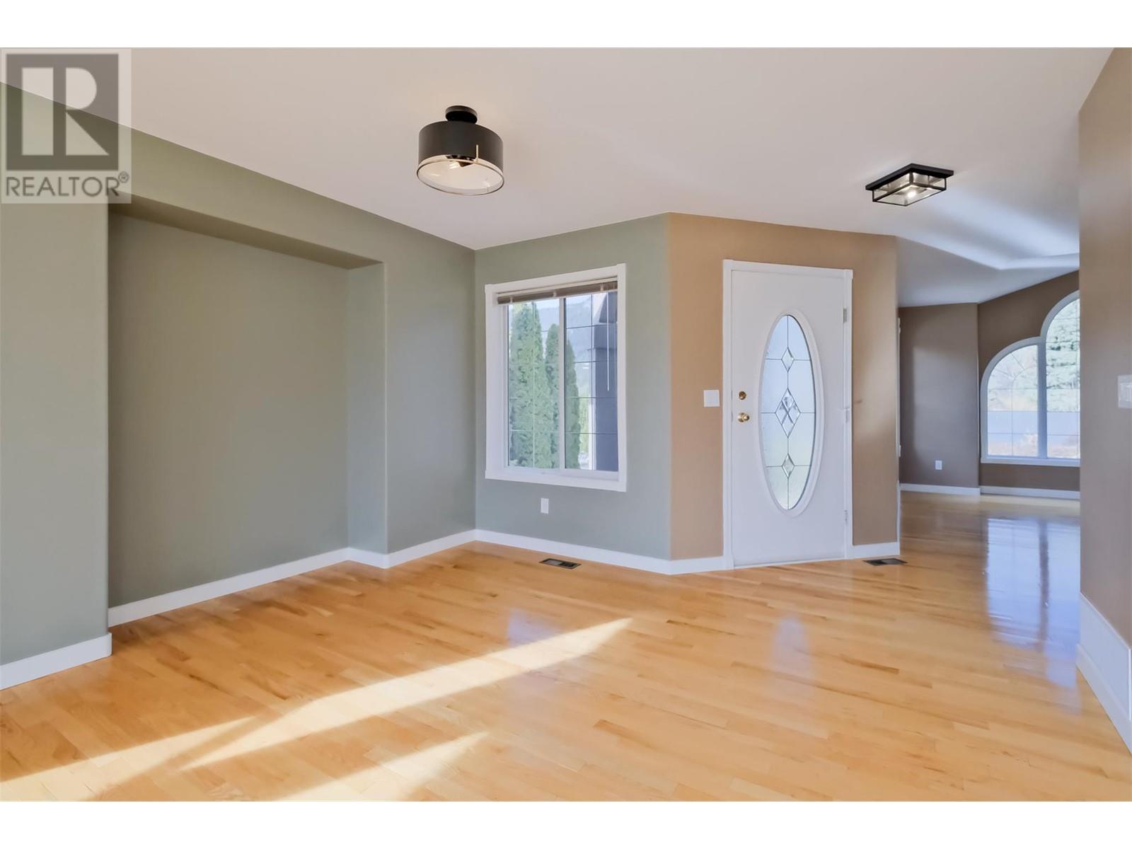 1893 Sandstone Drive, Penticton, British Columbia  V2A 8Y6 - Photo 41 - 10339755
