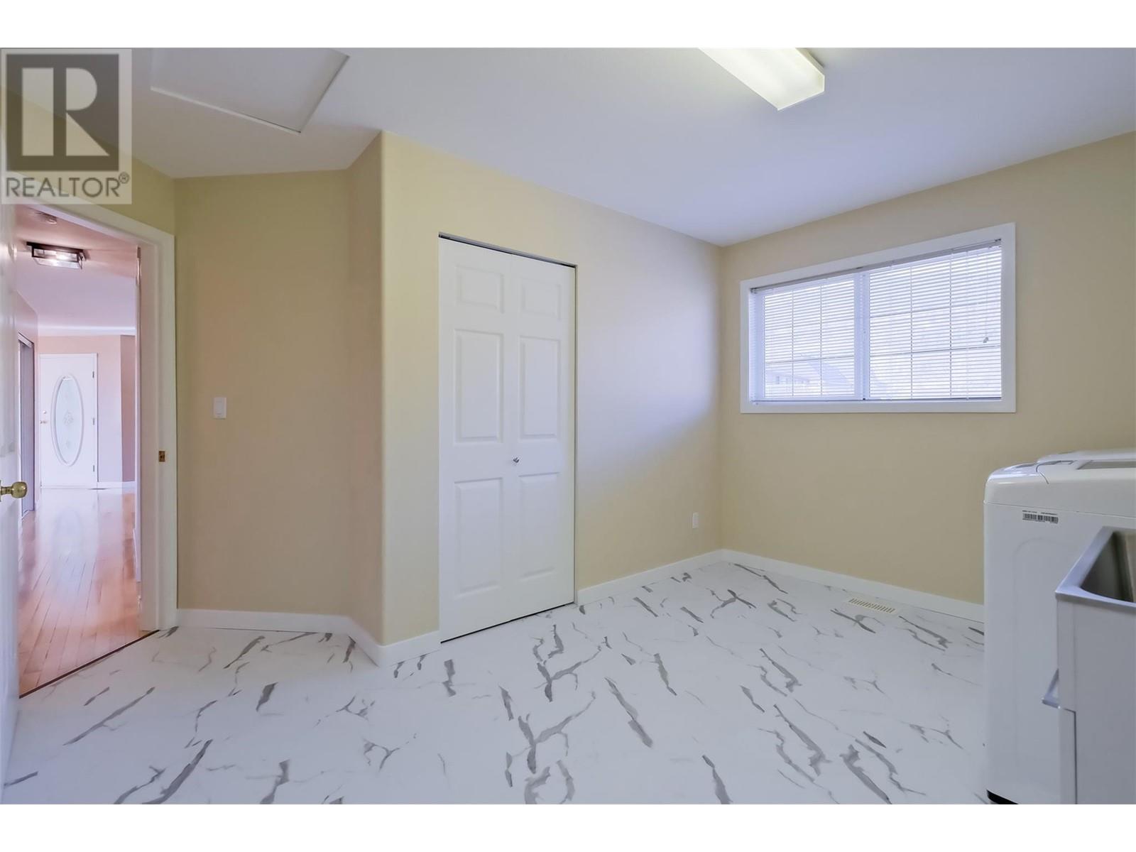 1893 Sandstone Drive, Penticton, British Columbia  V2A 8Y6 - Photo 54 - 10339755