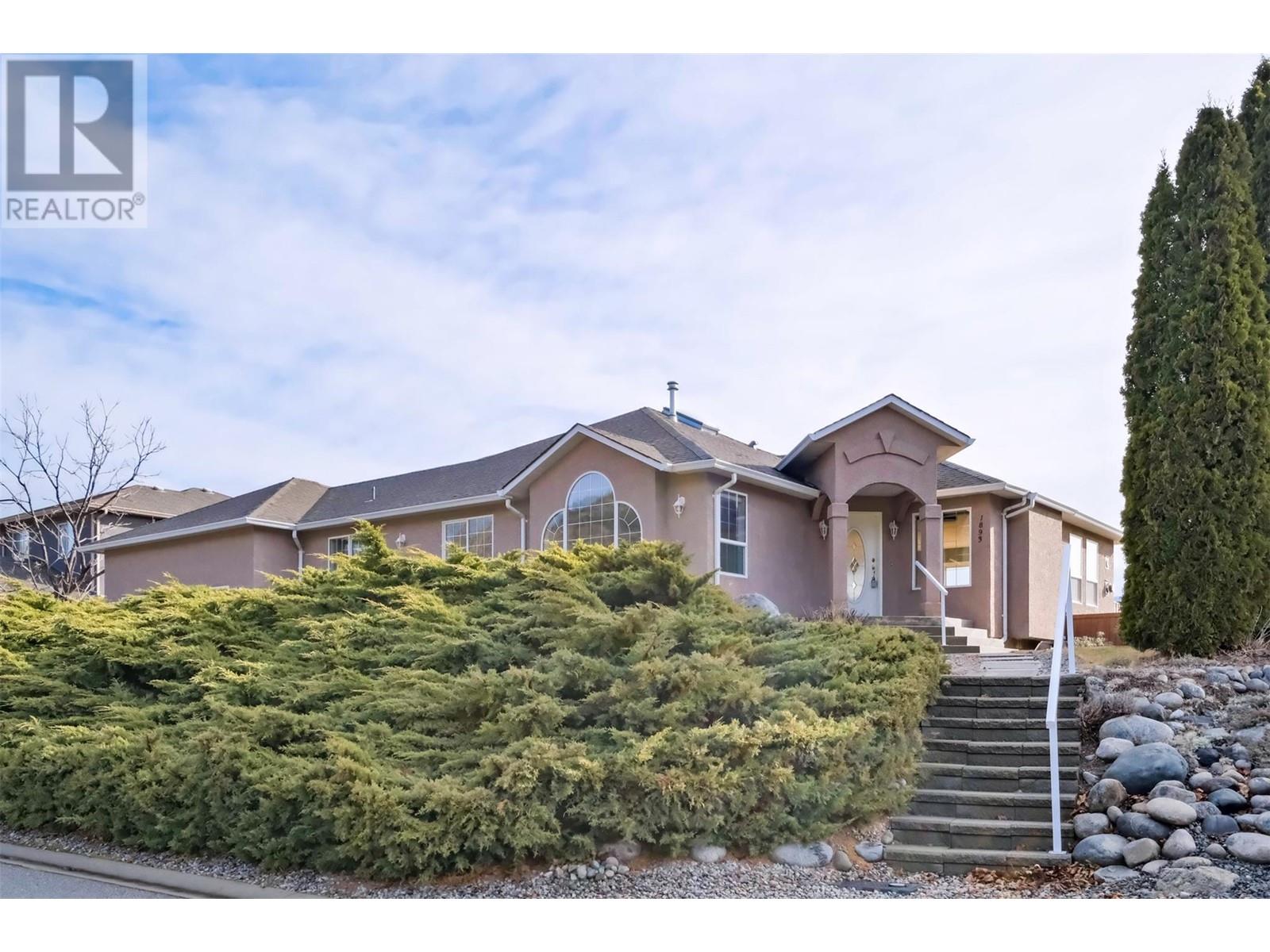 1893 Sandstone Drive, Penticton, British Columbia  V2A 8Y6 - Photo 76 - 10339755