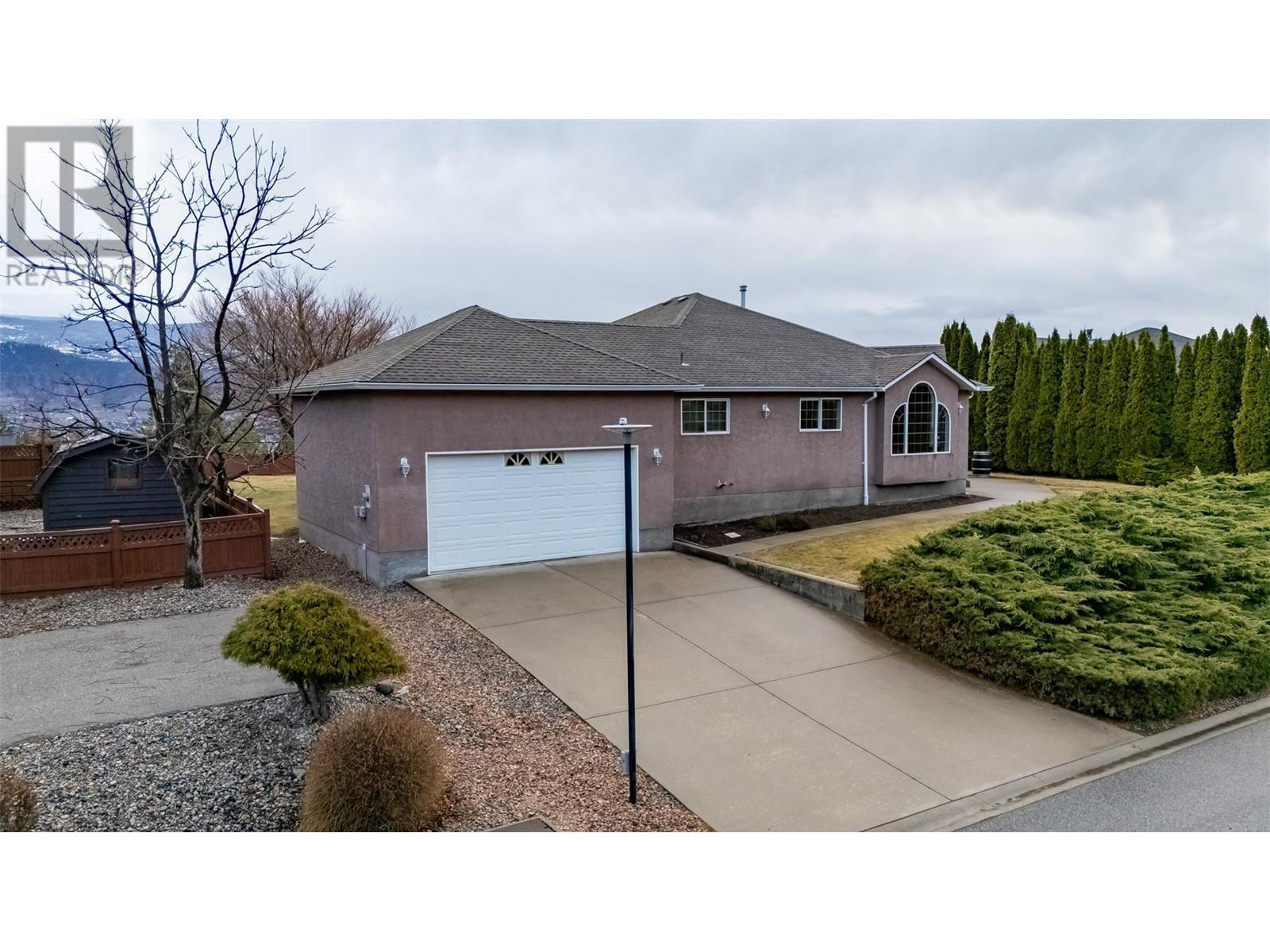 1893 Sandstone Drive, Penticton, British Columbia  V2A 8Y6 - Photo 9 - 10339755