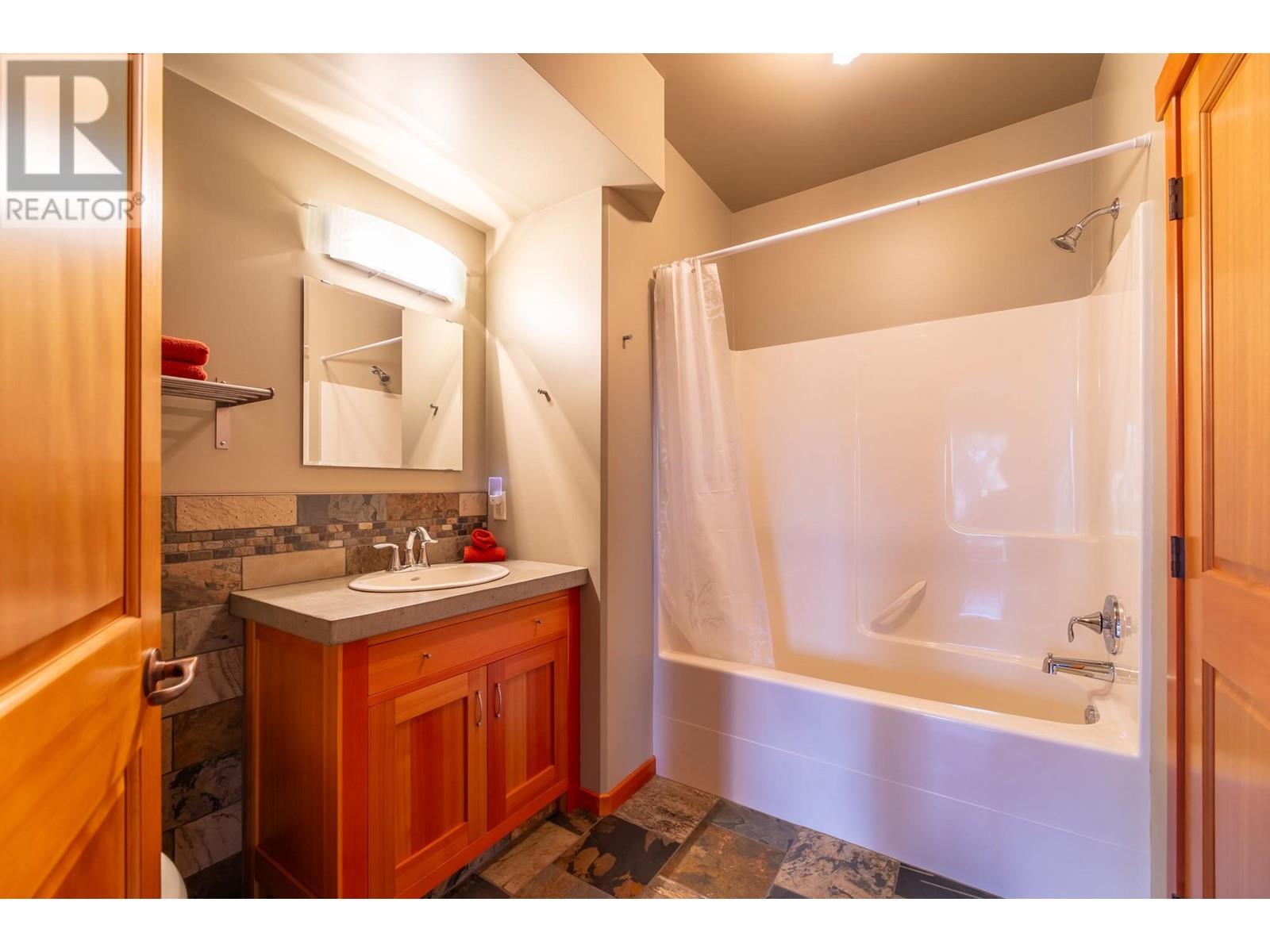 19560 Matsu Drive, Summerland, British Columbia  V0H 1Z6 - Photo 47 - 10339590
