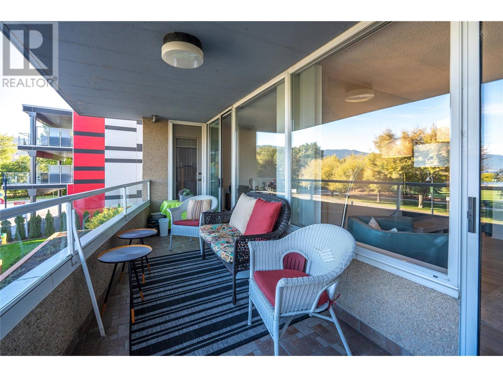 86 Lakeshore Drive Unit# 202, Penticton, British Columbia  V2A 1B5 - Photo 24 - 10340067