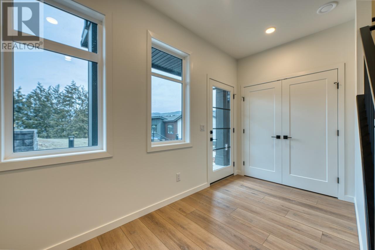 7599 Klinger Road Unit# 10, Vernon, British Columbia  V1H 0B2 - Photo 12 - 10340045