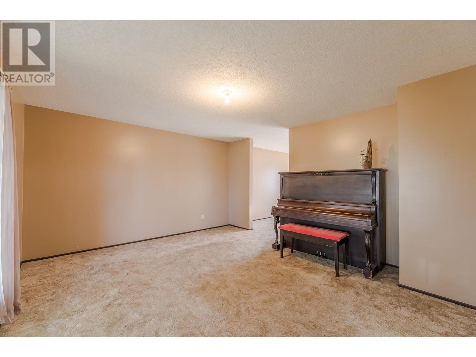 172 Westview Drive, Penticton, British Columbia  V2A 7R2 - Photo 10 - 10339267