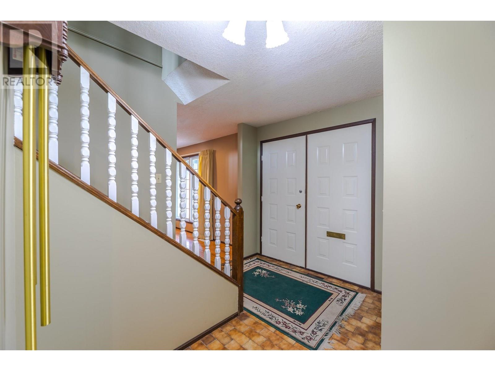 172 Westview Drive, Penticton, British Columbia  V2A 7R2 - Photo 7 - 10339267