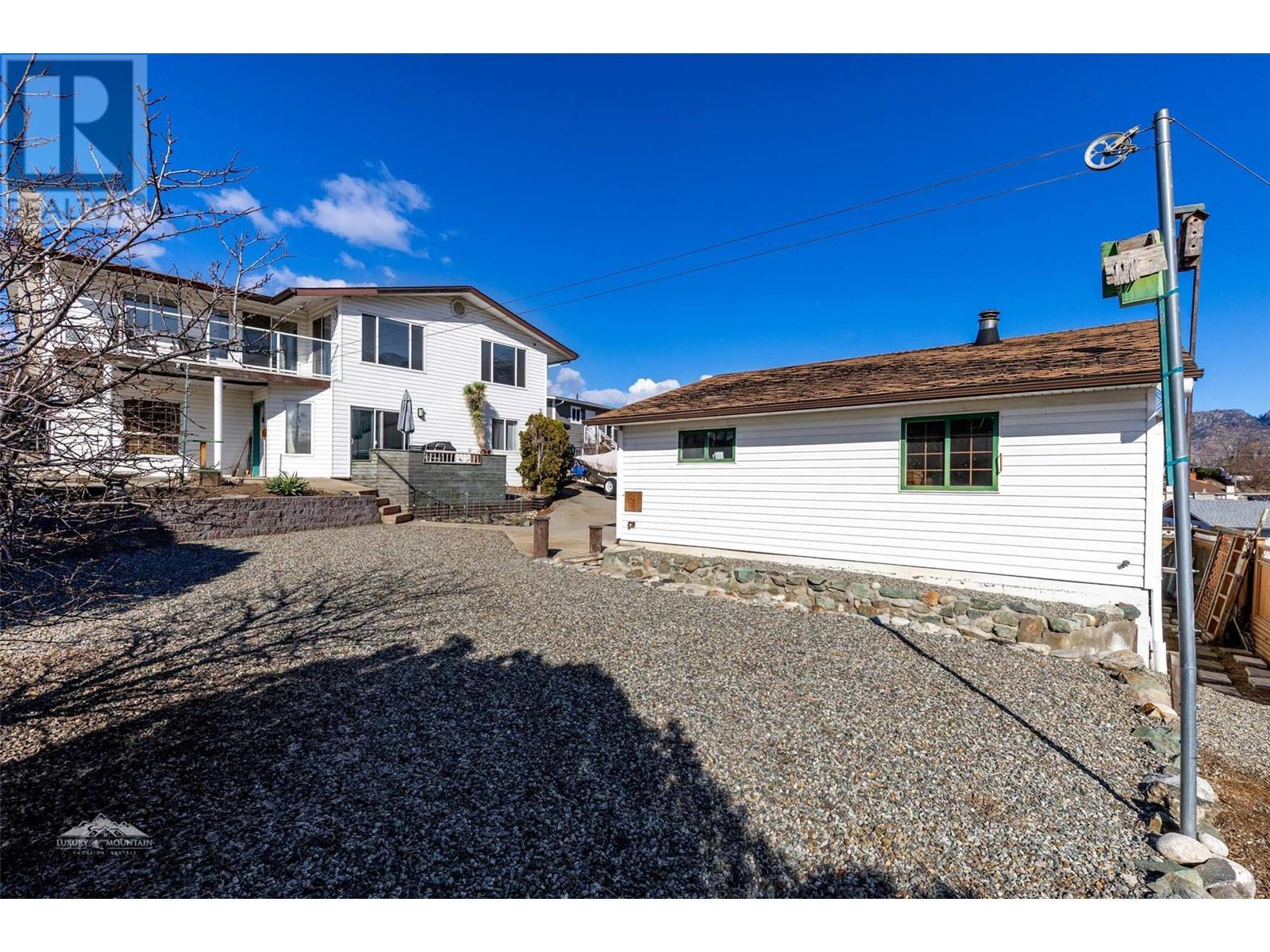 8015 87th Street, Osoyoos, British Columbia  V0H 1V2 - Photo 3 - 10340399