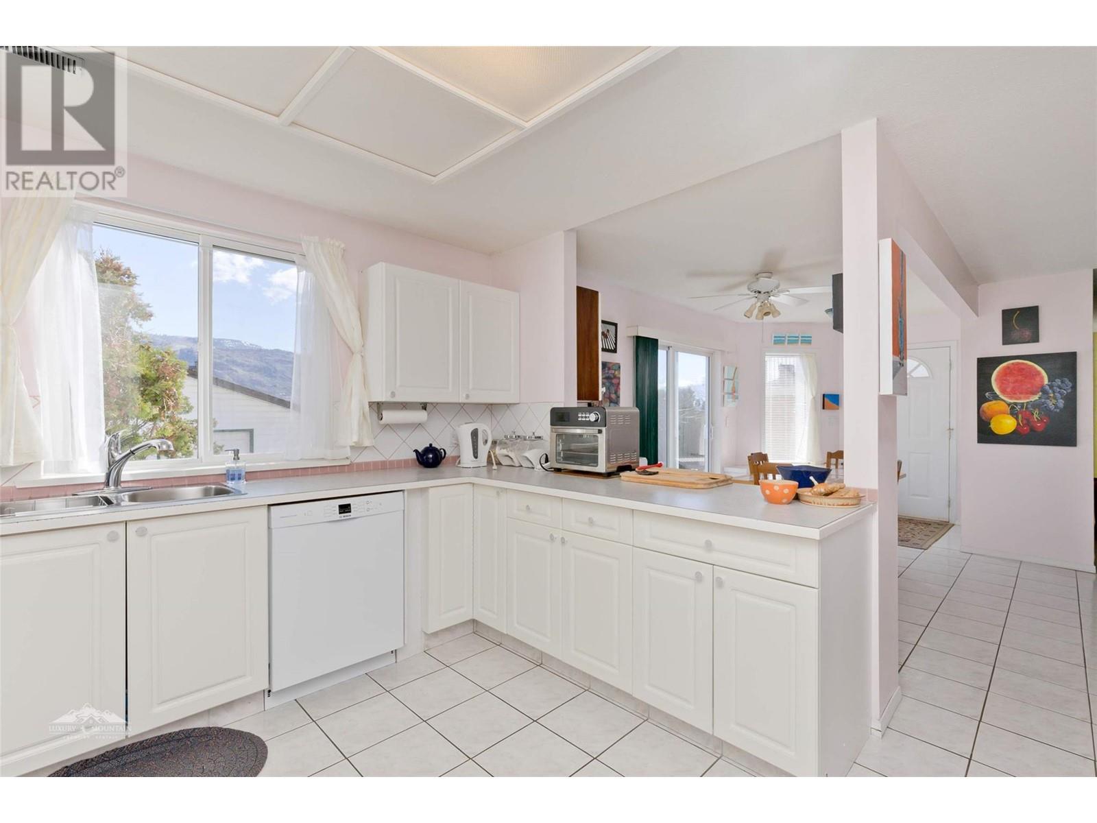 8015 87th Street, Osoyoos, British Columbia  V0H 1V2 - Photo 30 - 10340399
