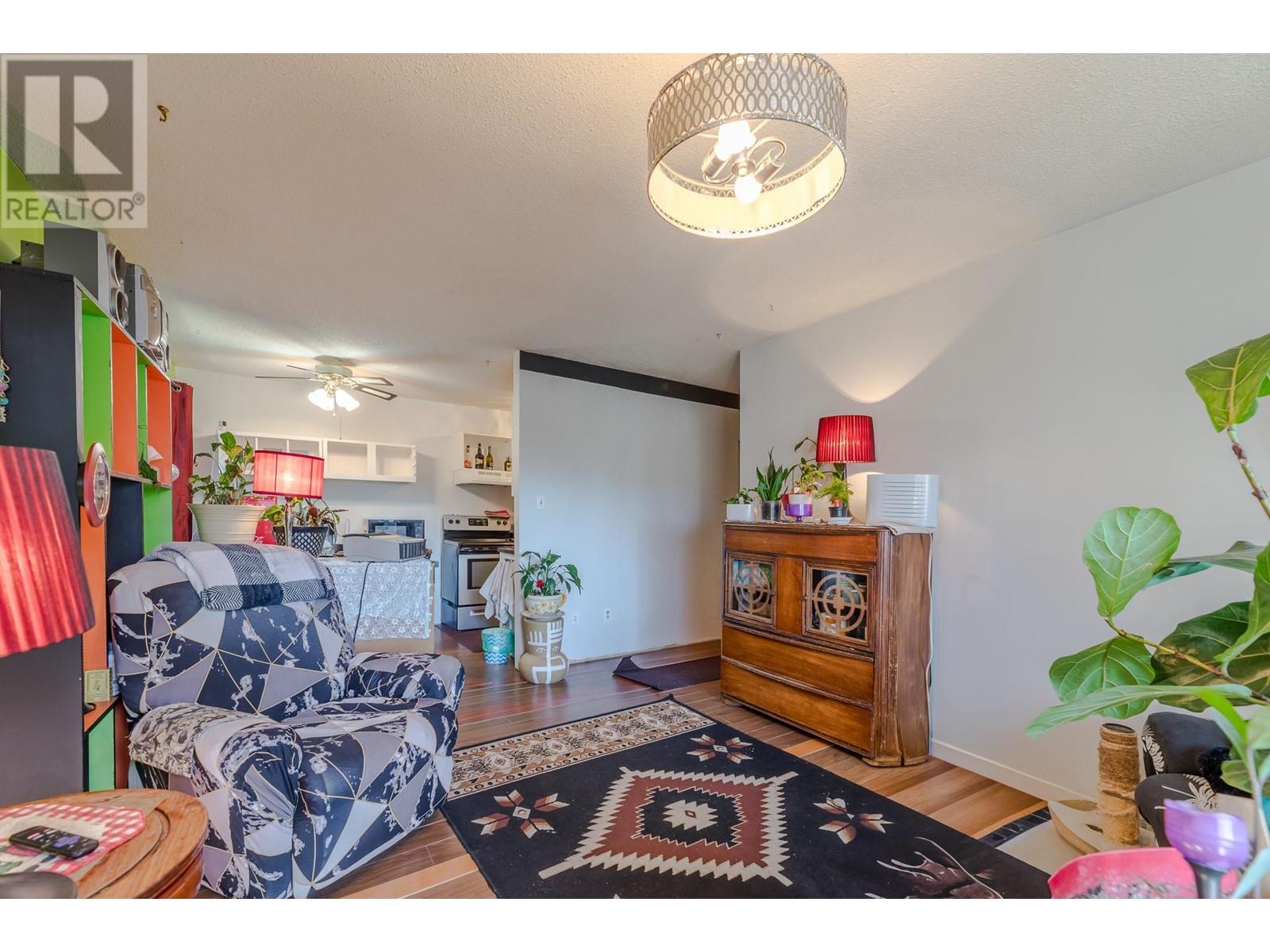 803 Fairview Road Unit# 205, Penticton, British Columbia  V2A 5Y7 - Photo 17 - 10340247