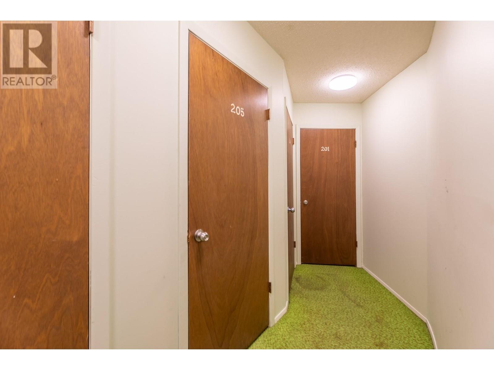 803 Fairview Road Unit# 205, Penticton, British Columbia  V2A 5Y7 - Photo 28 - 10340247
