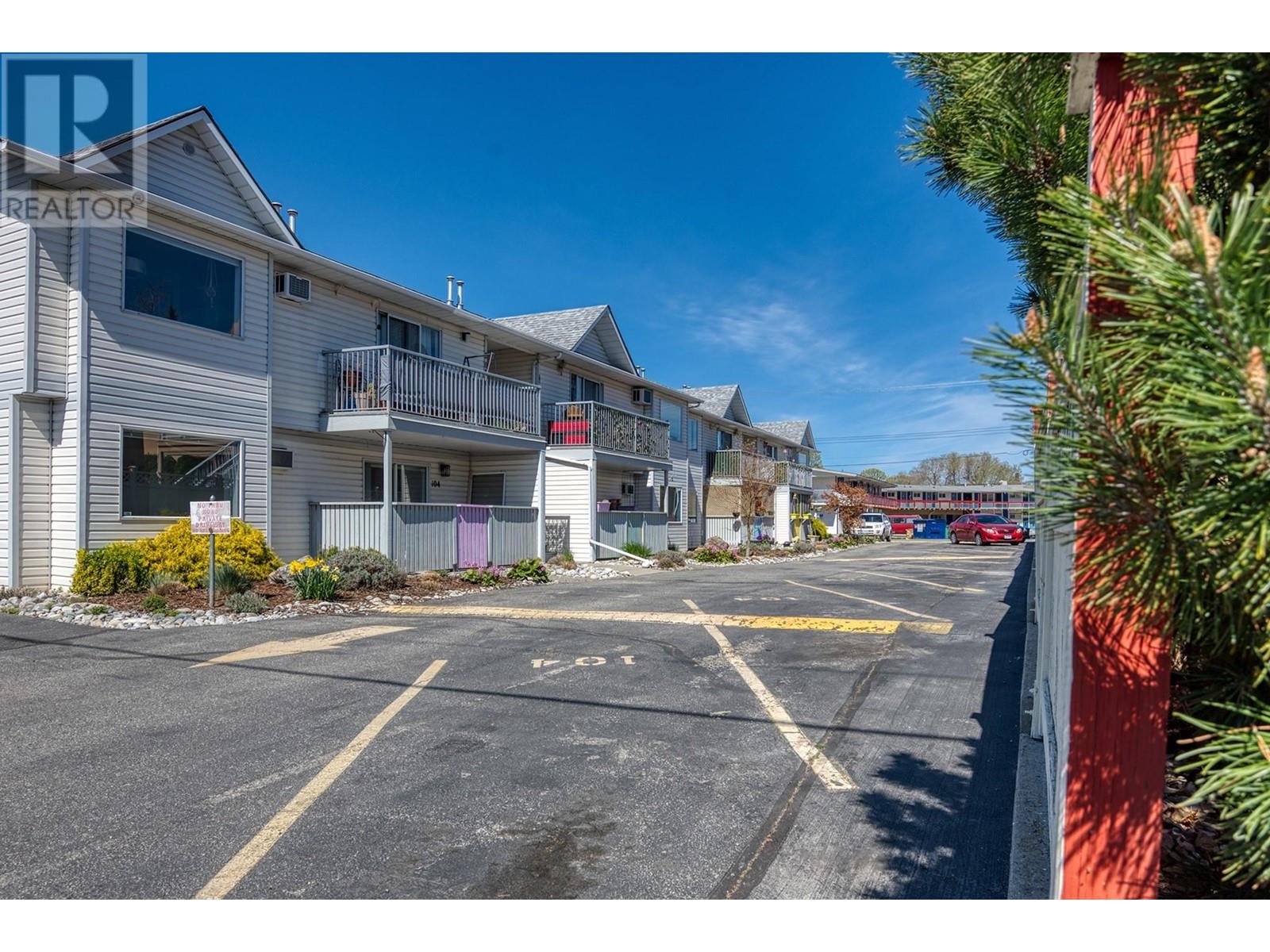 1076 Dynes Avenue Unit# 103, Penticton, British Columbia  V2A 1G1 - Photo 1 - 10339765