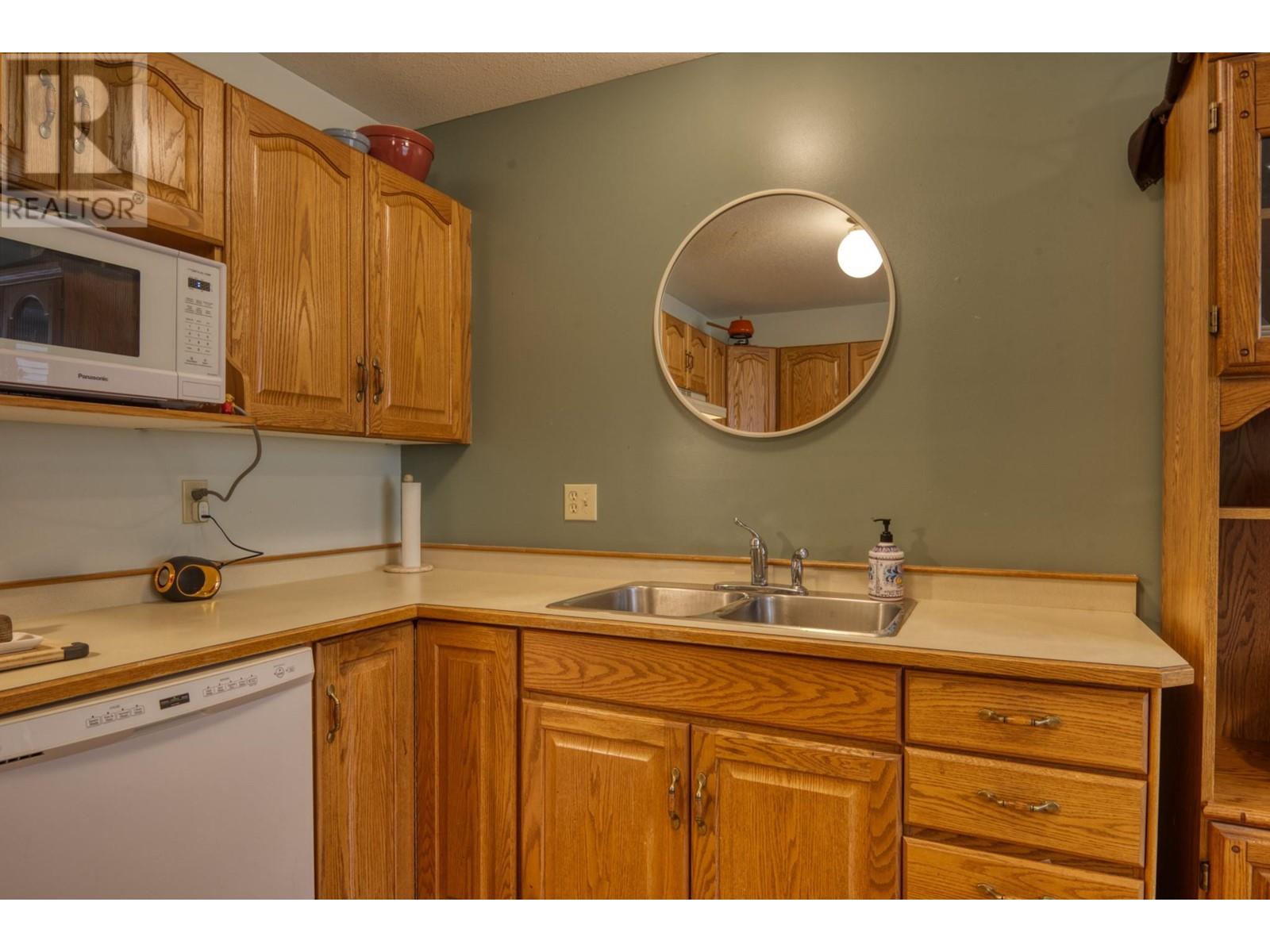 1076 Dynes Avenue Unit# 103, Penticton, British Columbia  V2A 1G1 - Photo 13 - 10339765
