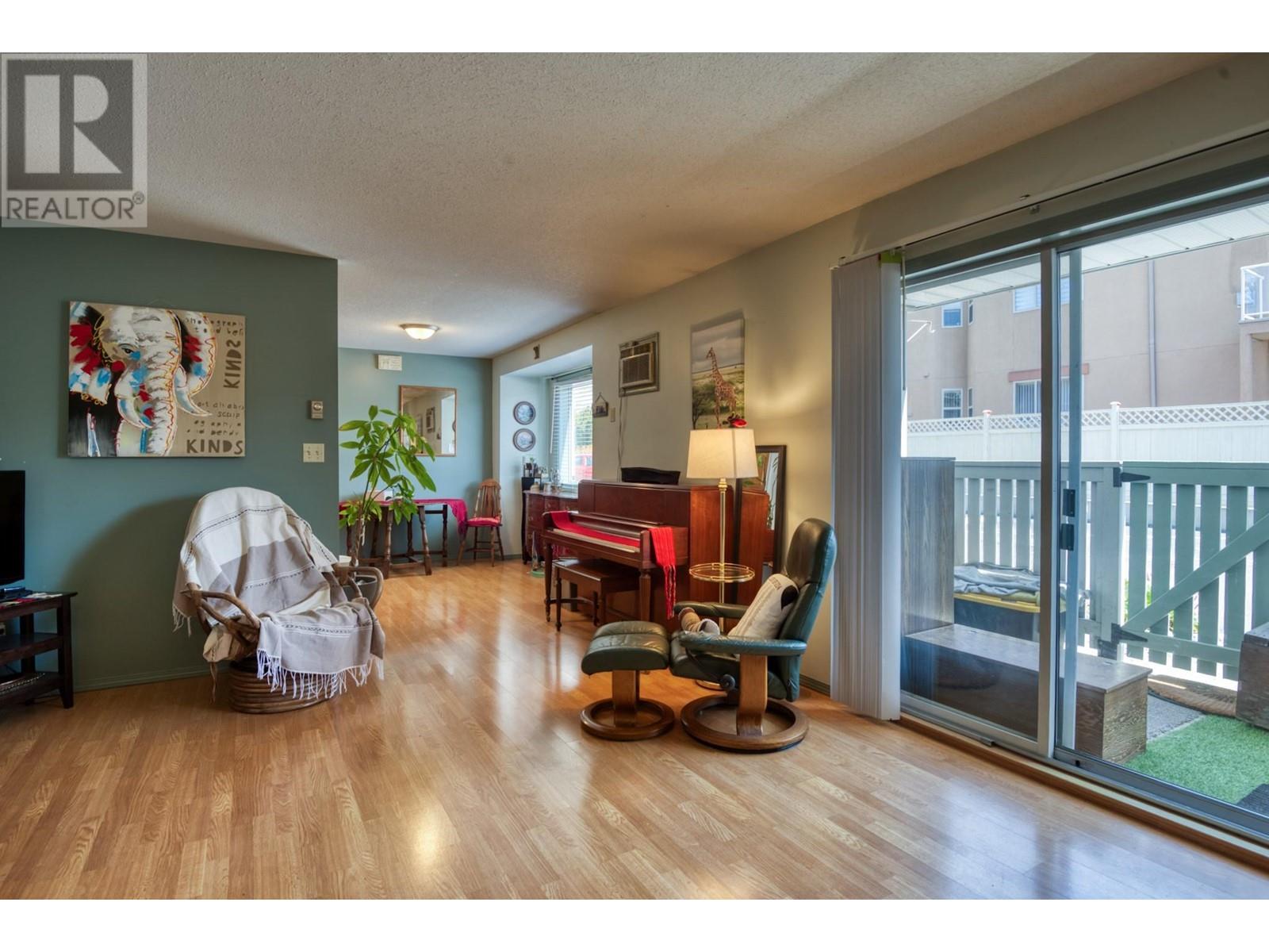 1076 Dynes Avenue Unit# 103, Penticton, British Columbia  V2A 1G1 - Photo 3 - 10339765