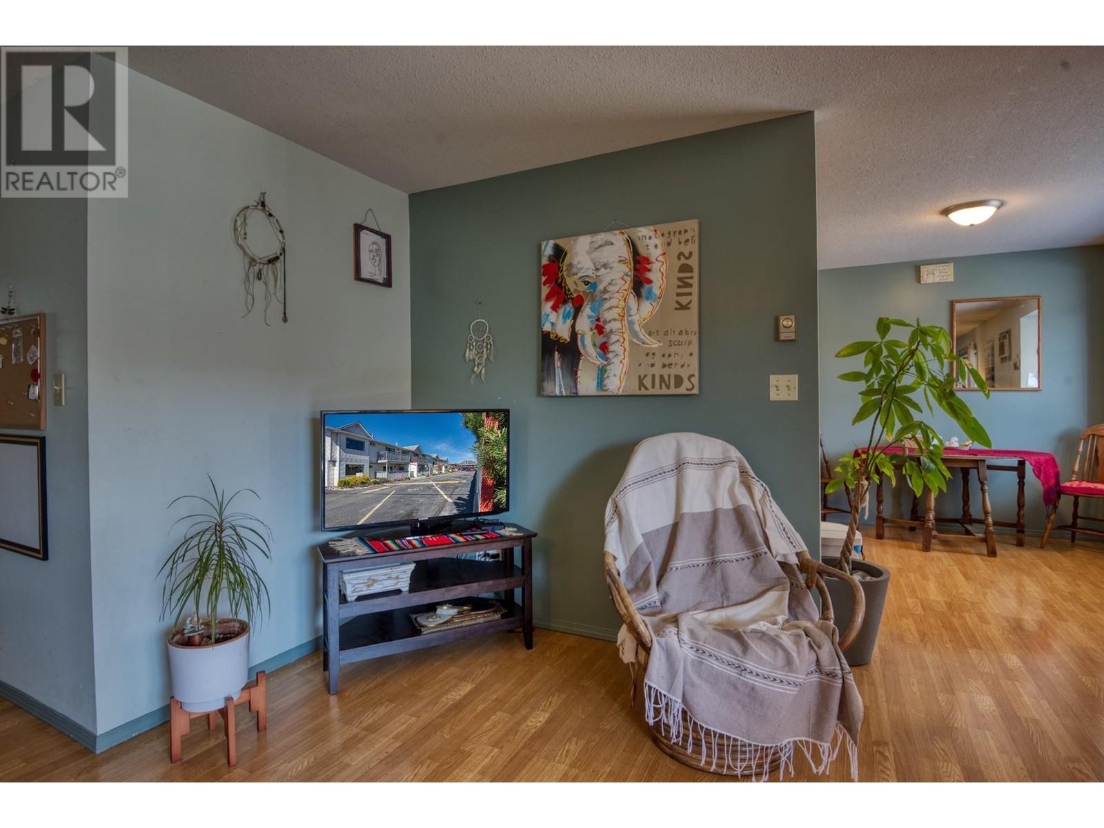 1076 Dynes Avenue Unit# 103, Penticton, British Columbia  V2A 1G1 - Photo 4 - 10339765