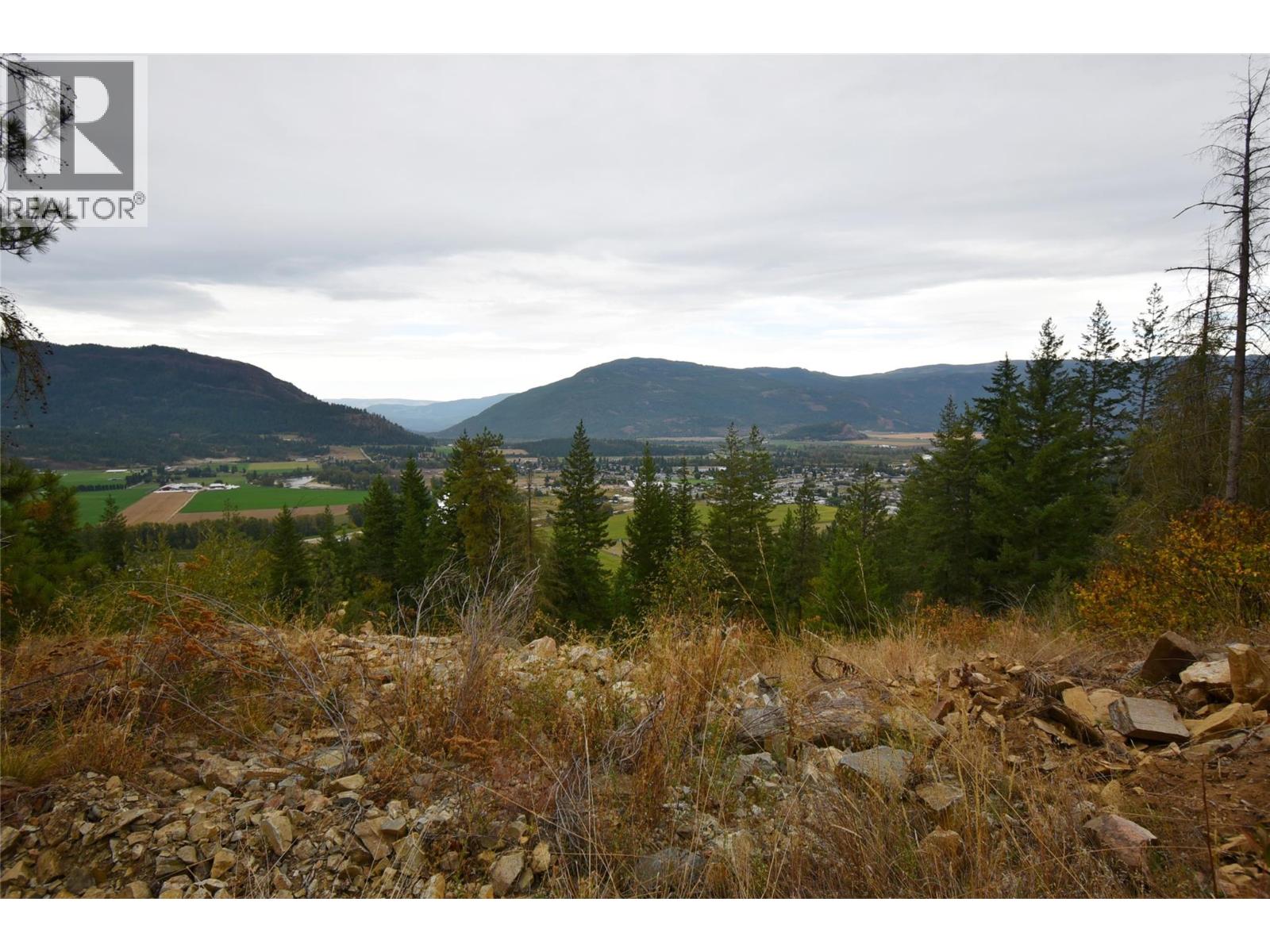 357 Oxbow Place, Enderby, British Columbia  V0E 1V1 - Photo 5 - 10340414