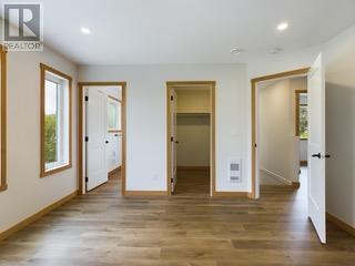 555 Earle Crescent, Oliver, British Columbia  V0H 1T0 - Photo 13 - 10340303