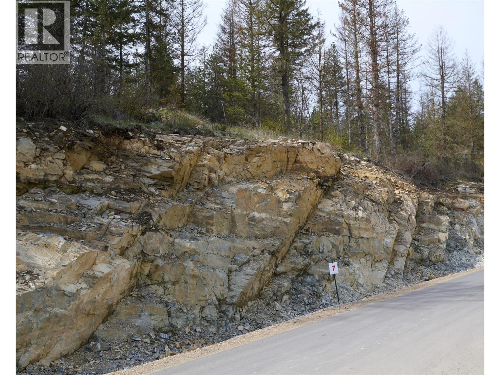 351 Oxbow Place, Enderby, British Columbia  V0E 1V1 - Photo 6 - 10340388