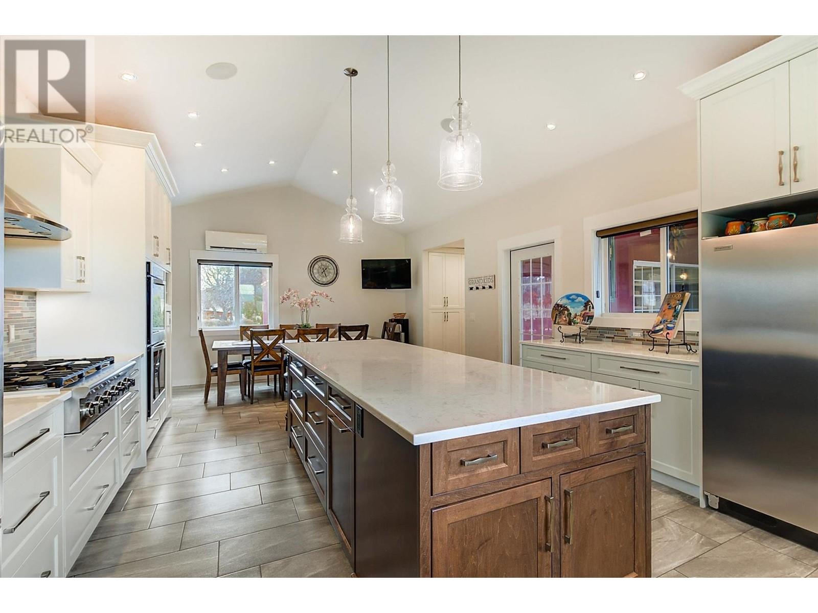 1506 Johnson Street, Summerland, British Columbia  V0H 1Z9 - Photo 8 - 10340418