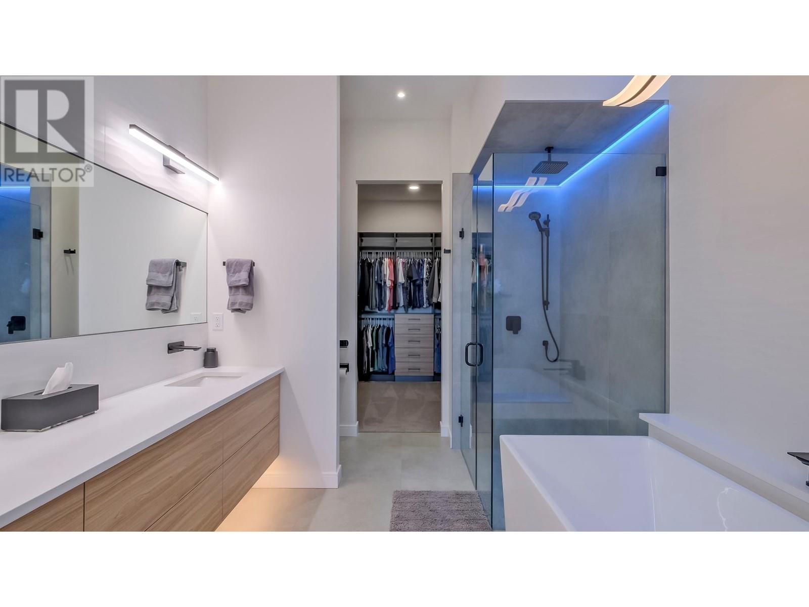182 Avery Place, Penticton, British Columbia  V2A 0B4 - Photo 39 - 10340514