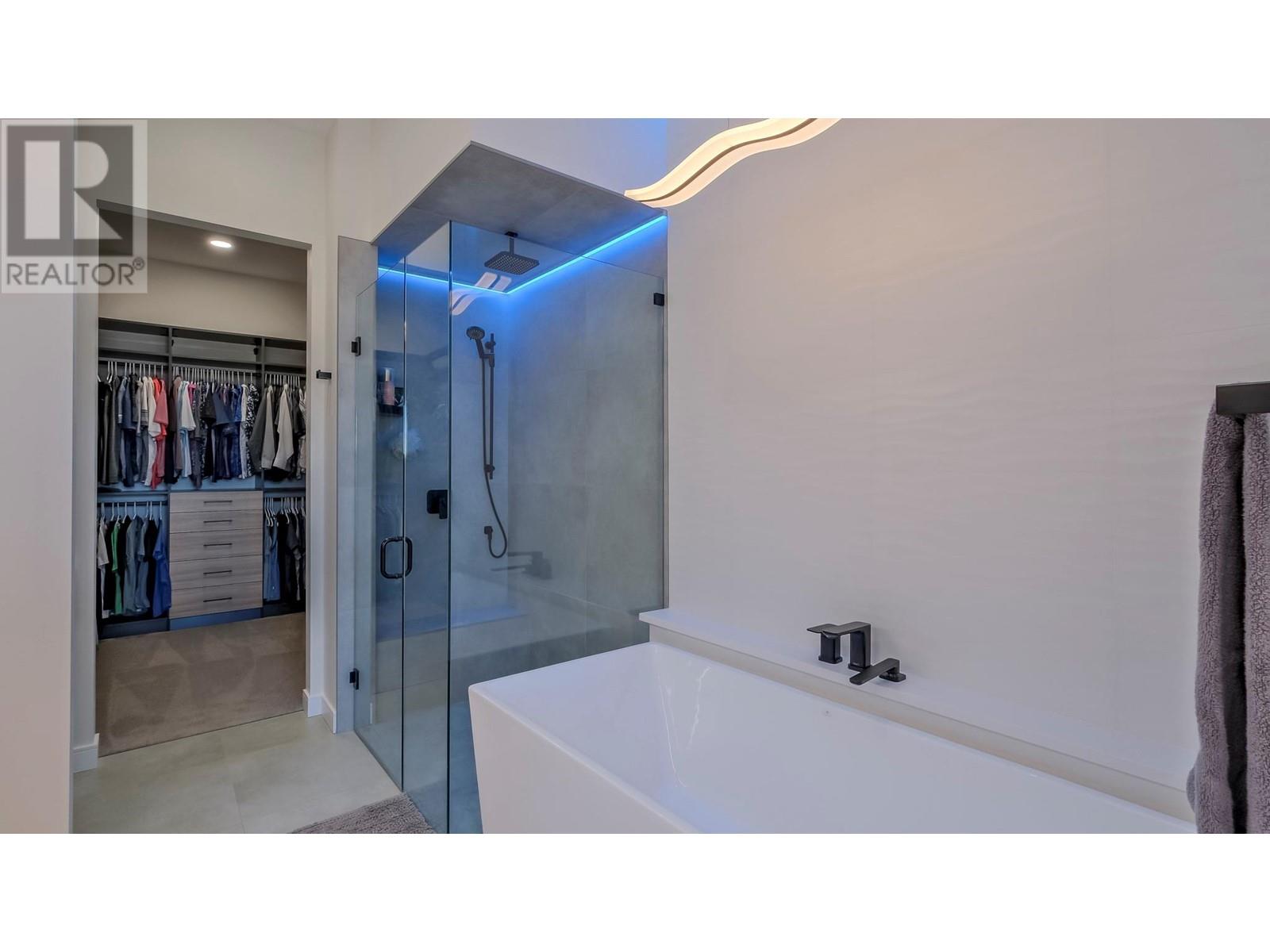 182 Avery Place, Penticton, British Columbia  V2A 0B4 - Photo 40 - 10340514