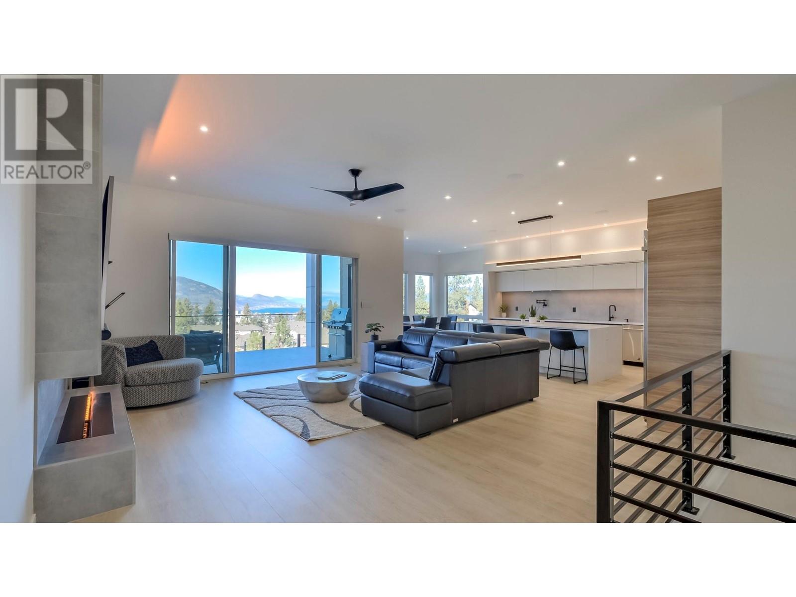 182 Avery Place, Penticton, British Columbia  V2A 0B4 - Photo 49 - 10340514