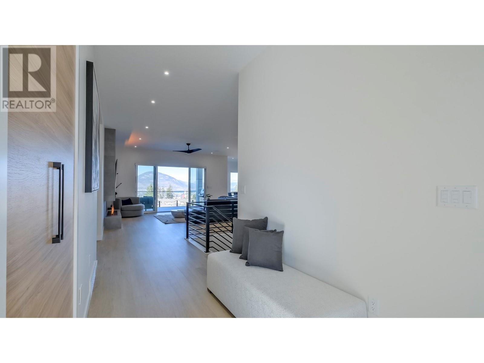 182 Avery Place, Penticton, British Columbia  V2A 0B4 - Photo 51 - 10340514