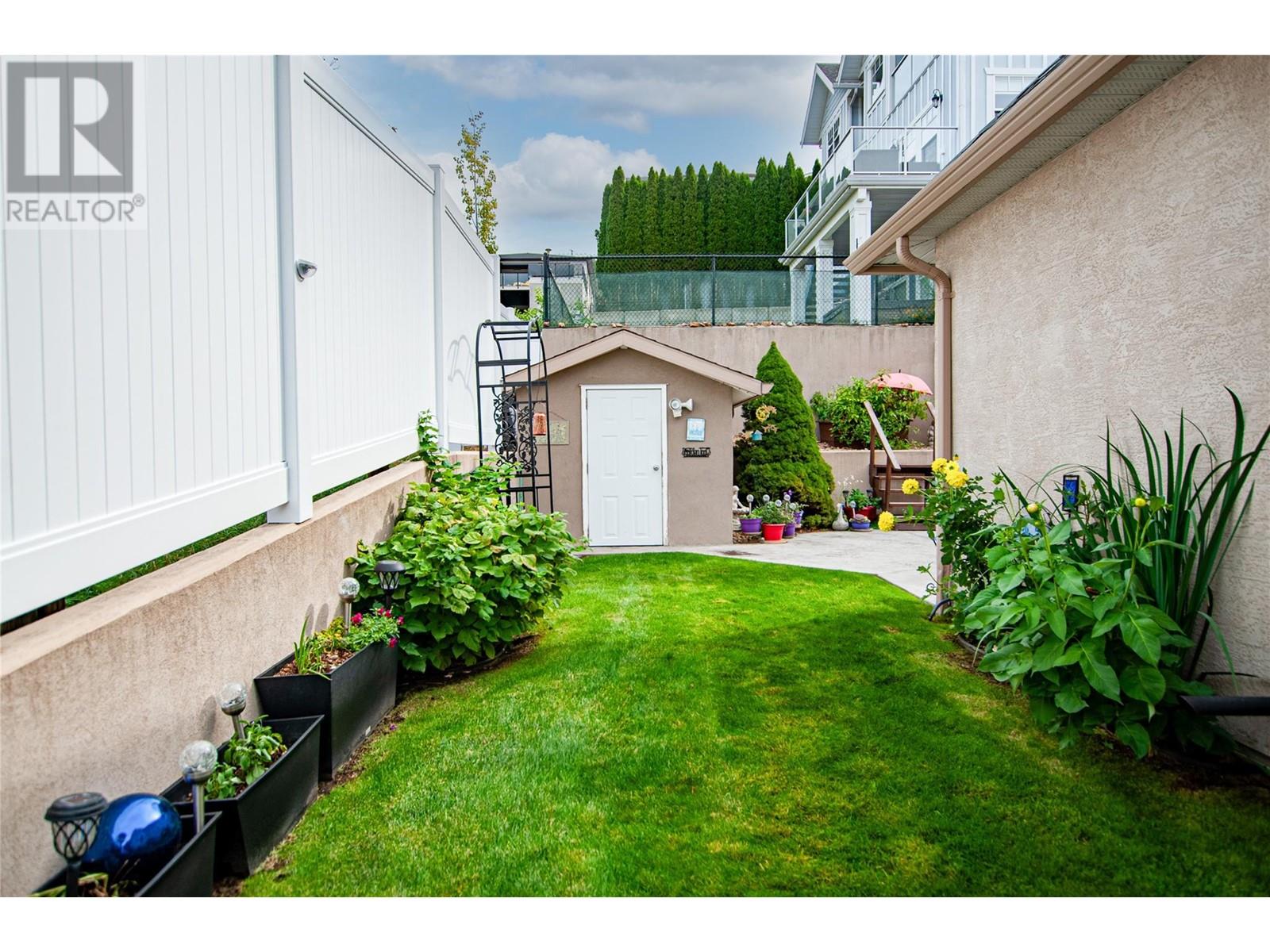 2852 Juniper Drive, Penticton, British Columbia  V2A 9B4 - Photo 29 - 10340490