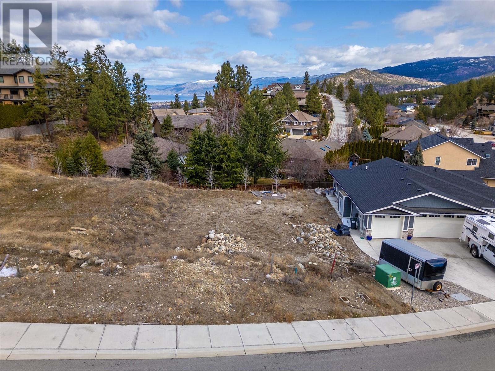 3247 Evergreen Drive, Penticton, British Columbia  V2A 0H9 - Photo 23 - 10340317