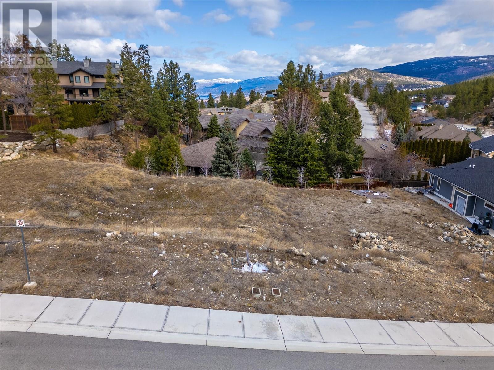 3247 Evergreen Drive, Penticton, British Columbia  V2A 0H9 - Photo 24 - 10340317