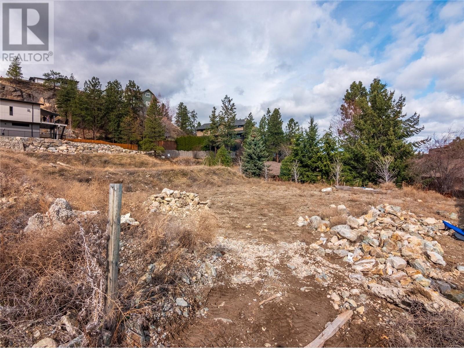 3247 Evergreen Drive, Penticton, British Columbia  V2A 0H9 - Photo 34 - 10340317