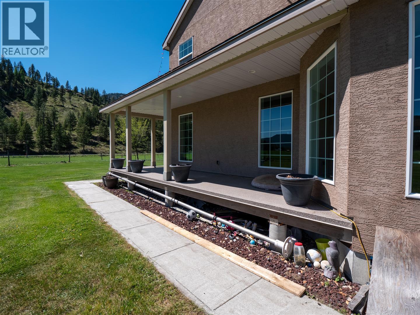 5284 Christian Valley Road, Westbridge, British Columbia  V0H 2B0 - Photo 14 - 10340630