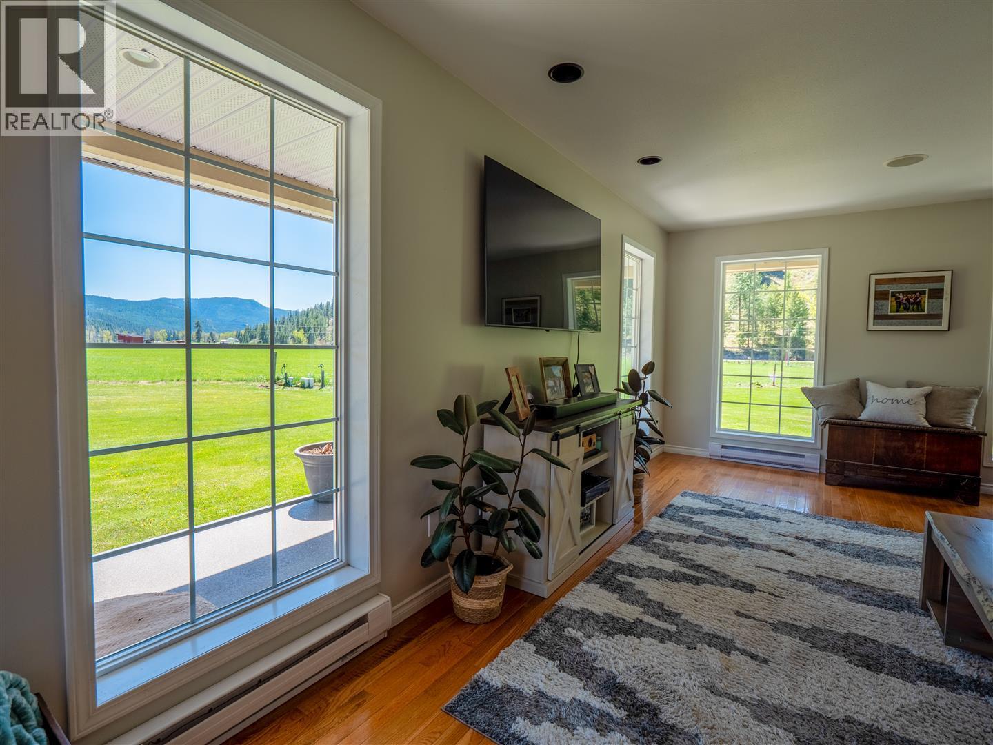 5284 Christian Valley Road, Westbridge, British Columbia  V0H 2B0 - Photo 18 - 10340630