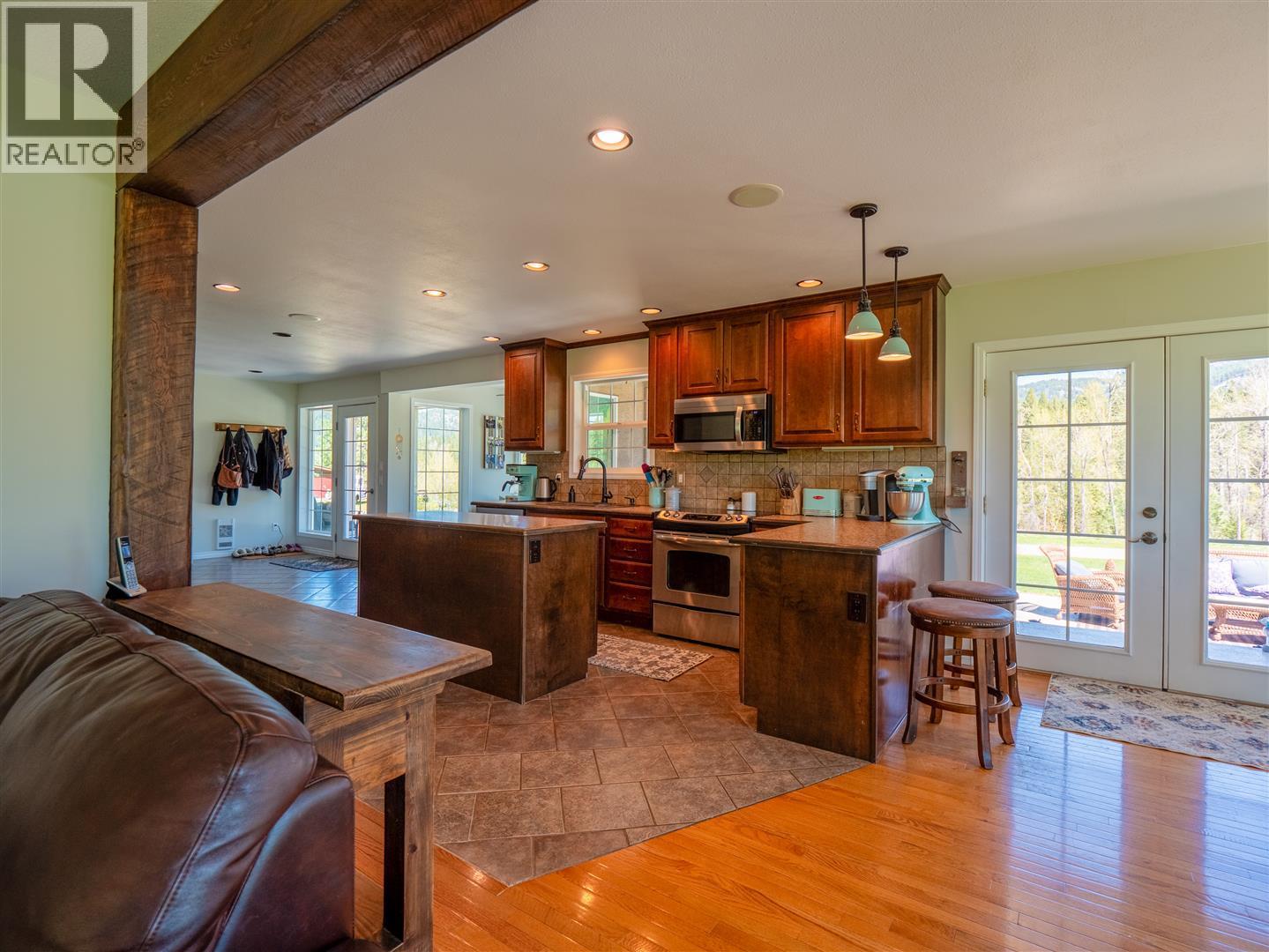 5284 Christian Valley Road, Westbridge, British Columbia  V0H 2B0 - Photo 19 - 10340630