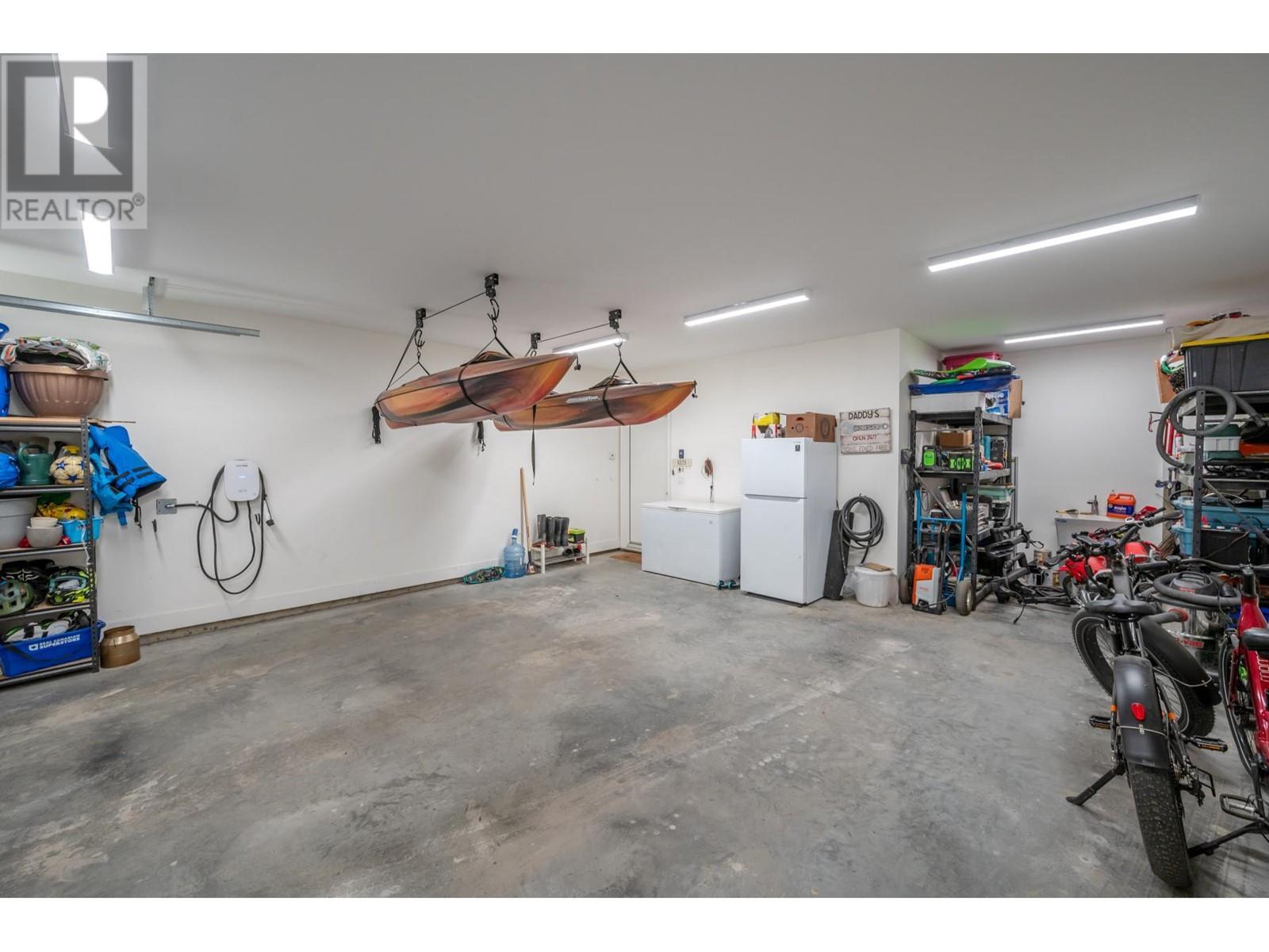 1949 Harris Drive, Penticton, British Columbia  V2A 0C8 - Photo 59 - 10340533
