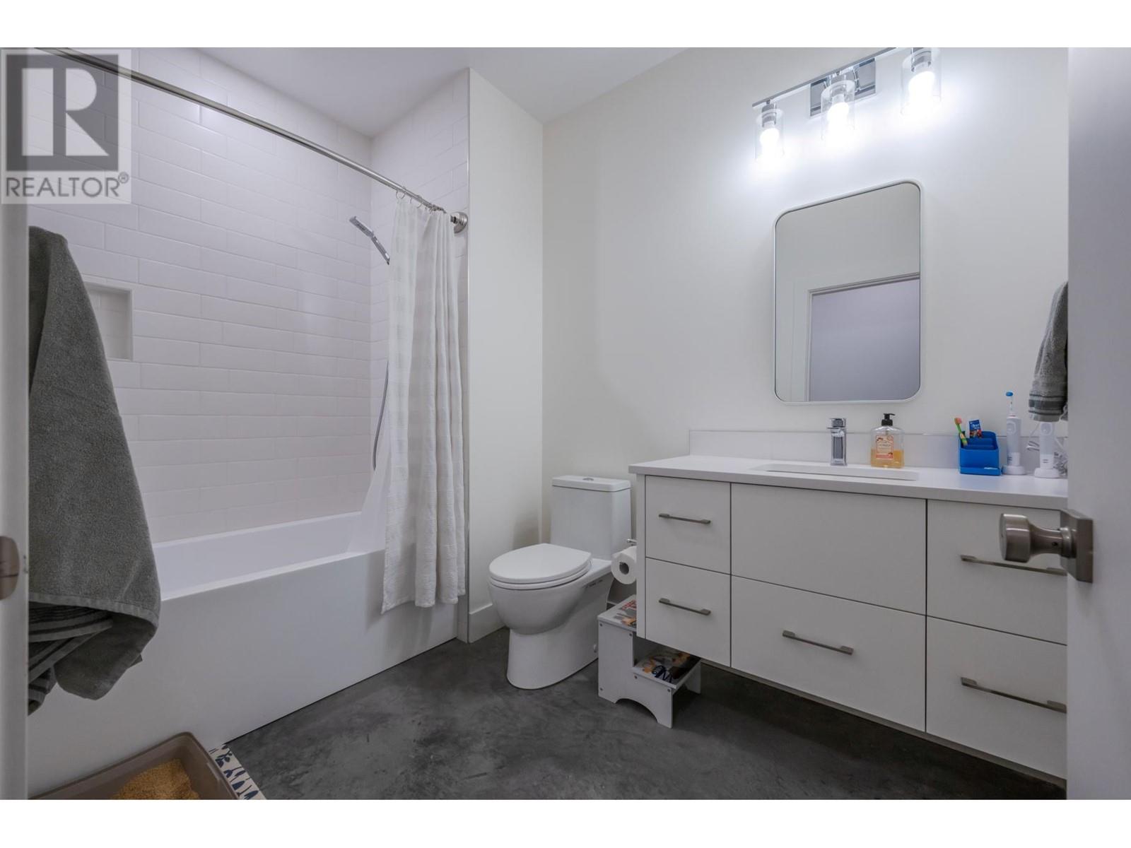1949 Harris Drive, Penticton, British Columbia  V2A 0C8 - Photo 61 - 10340533