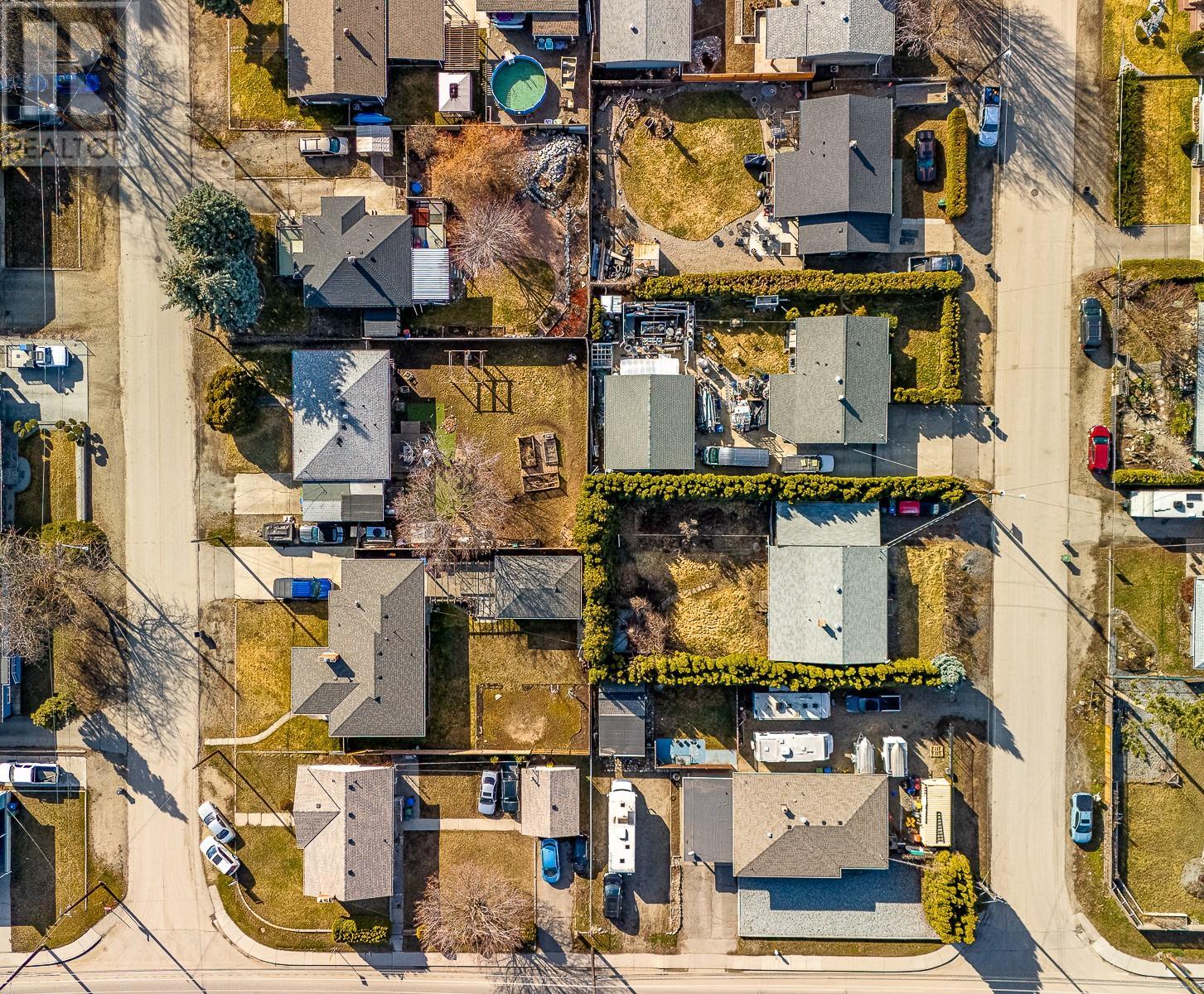 255 Leathead Road, Kelowna, British Columbia  V1X 2H9 - Photo 16 - 10340214