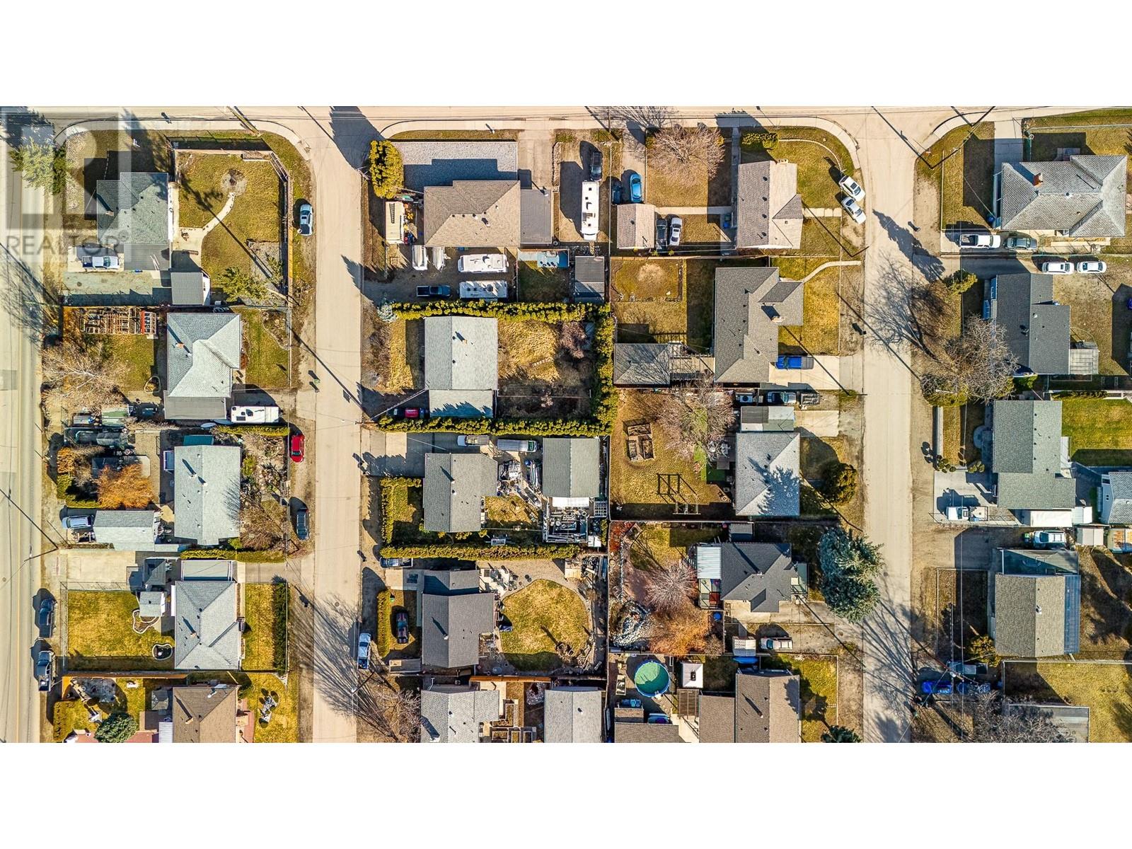 525 Mcdonald Road, Kelowna, British Columbia  V1X 3H3 - Photo 16 - 10340213