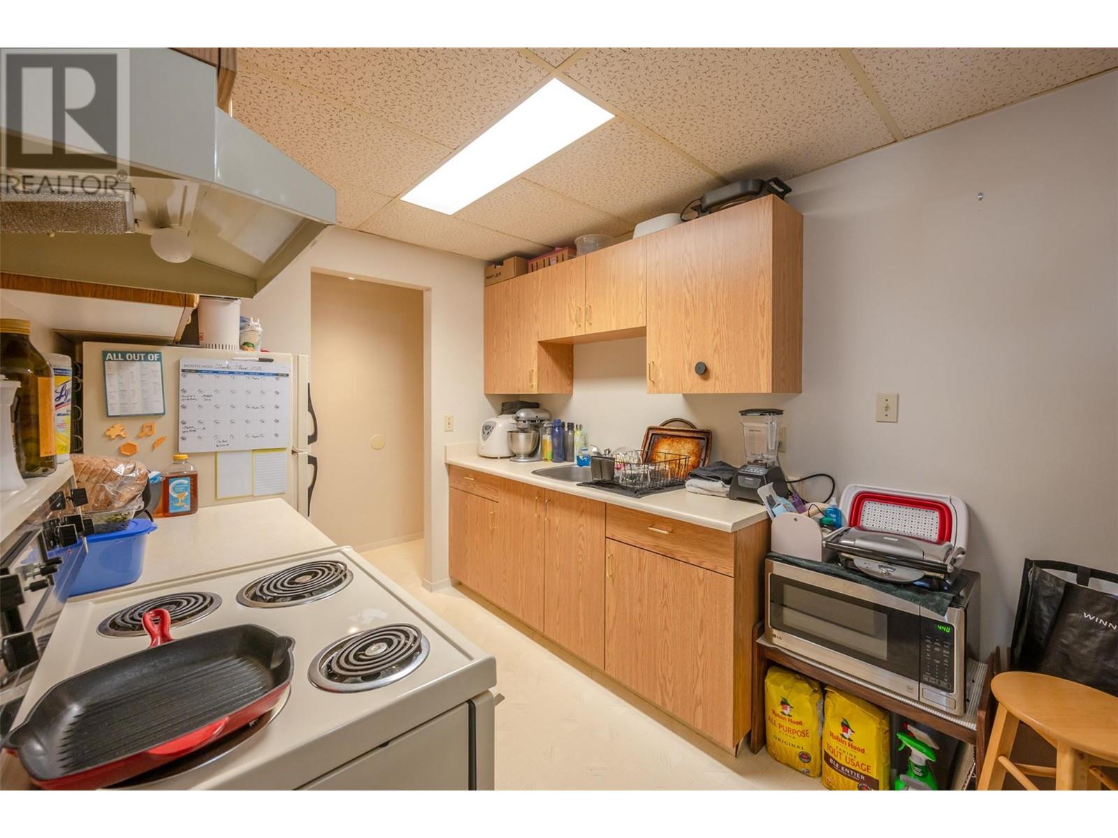 1410 Penticton Avenue Unit# 101, Penticton, British Columbia  V2A 2N5 - Photo 8 - 10340654