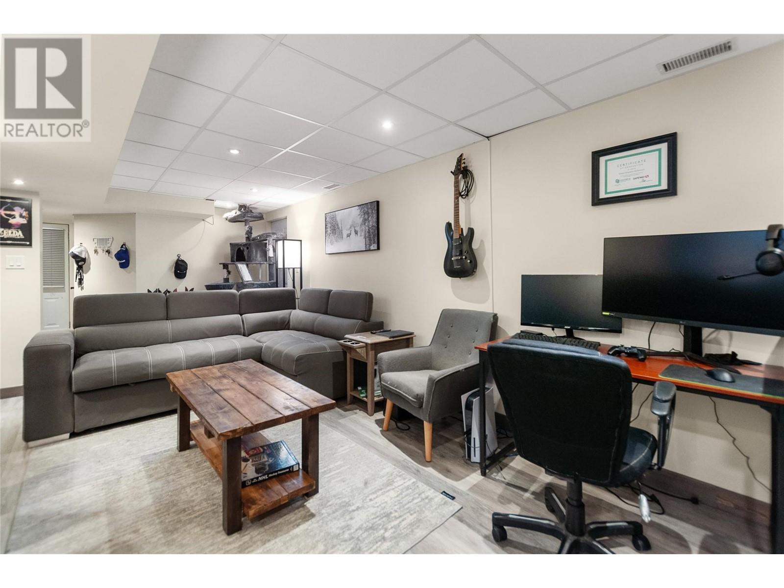 903 Newton Drive, Penticton, British Columbia  V2A 8Z4 - Photo 20 - 10340006